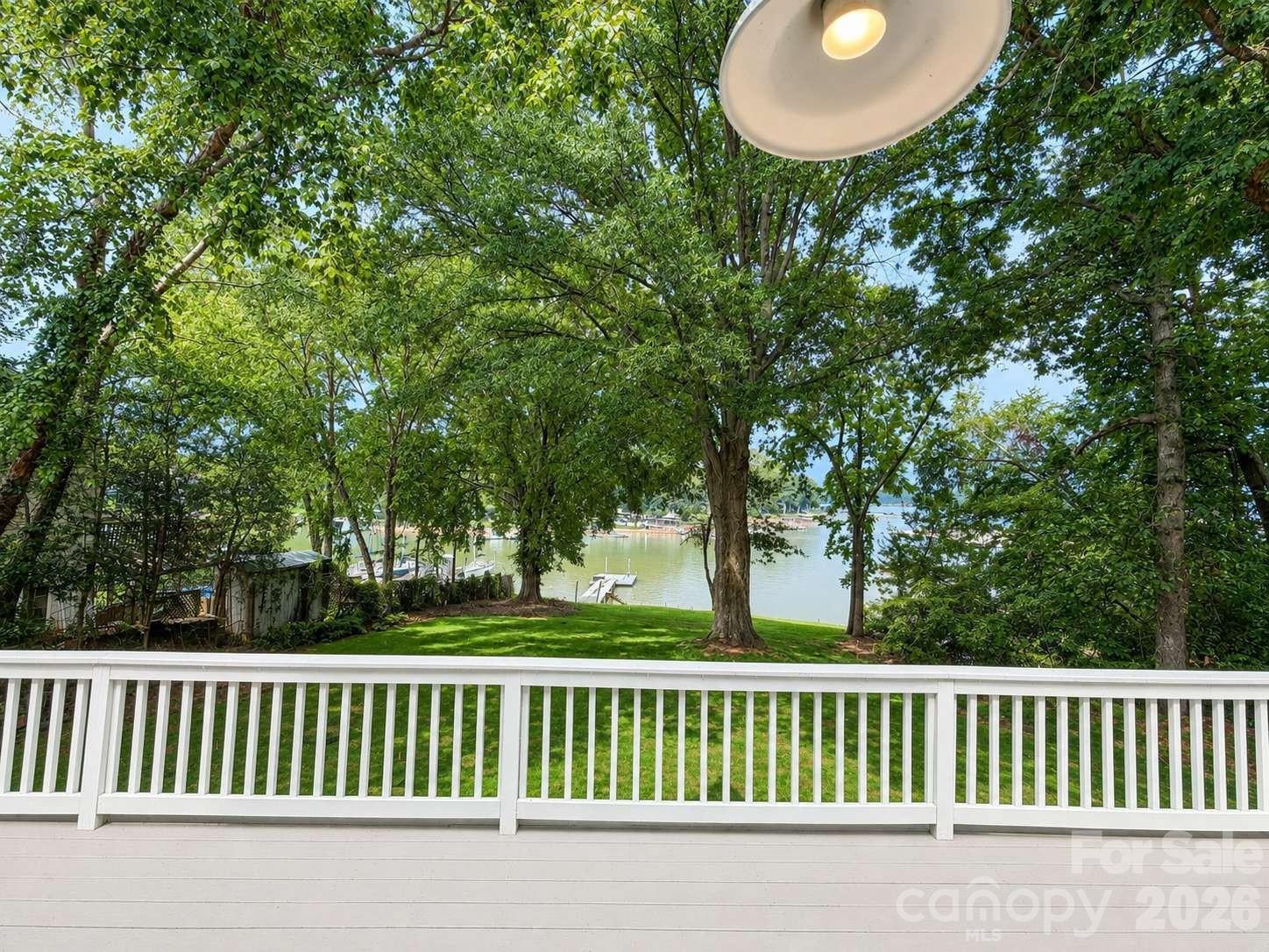 537 Stutts Road Property Photo 3