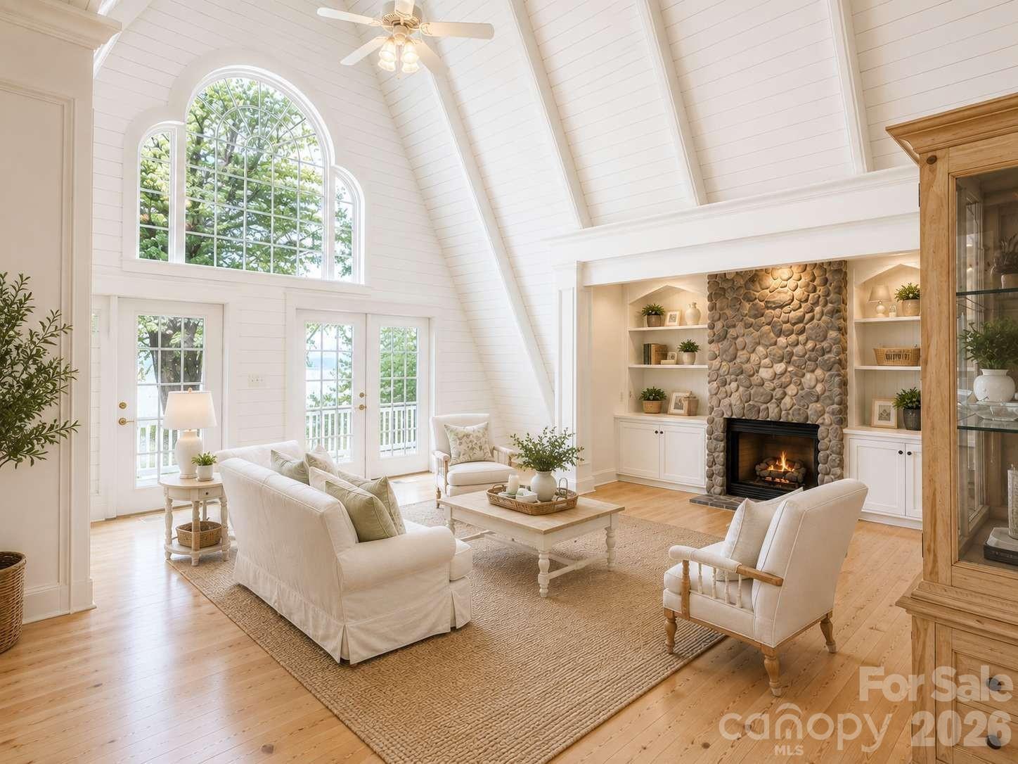 537 Stutts Road Property Photo 13
