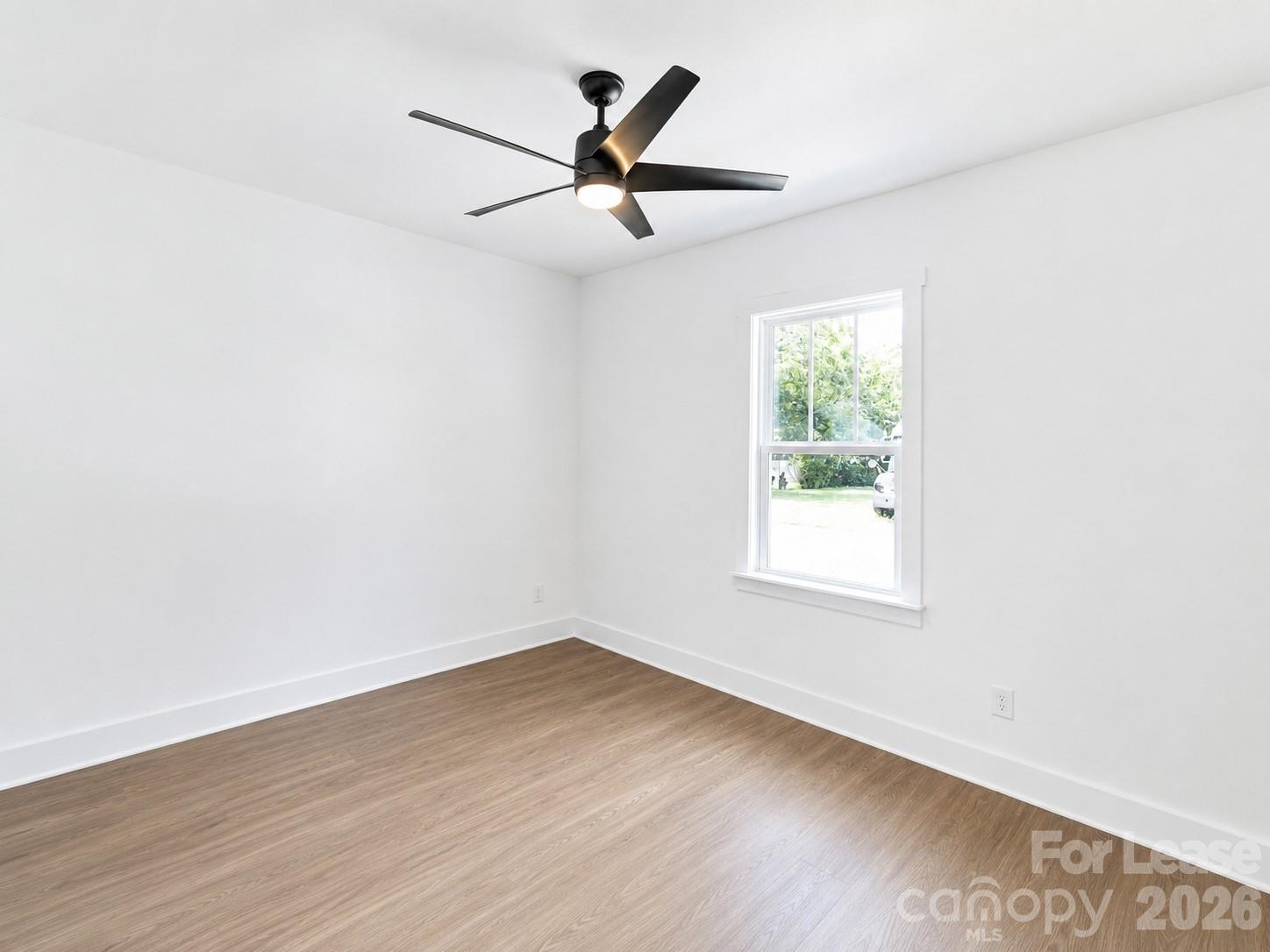 216 E Phifer Street Property Photo 14