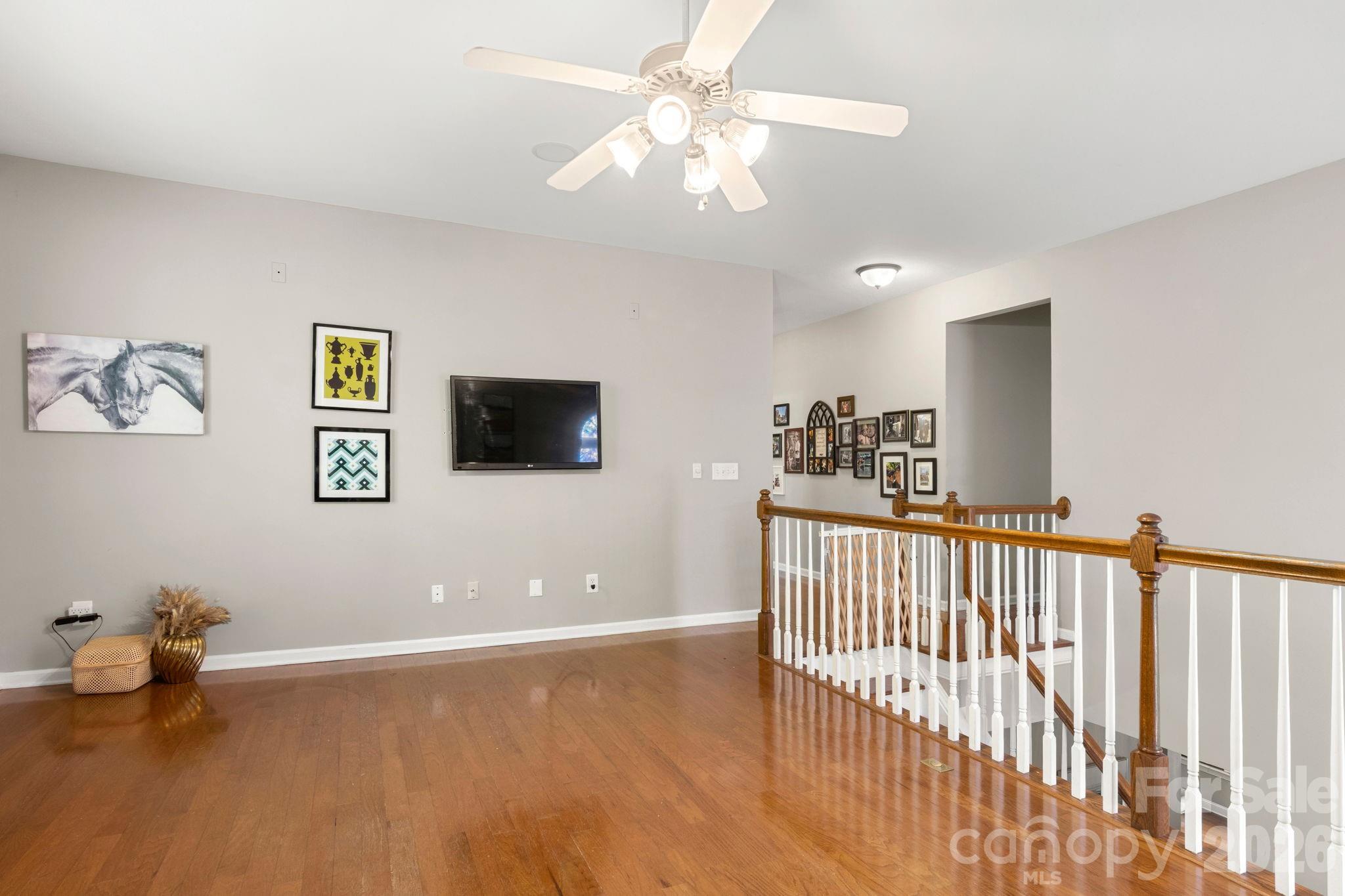 1334 Sarandon Drive Property Photo 23