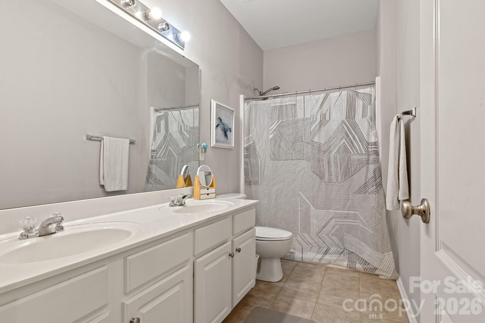 1334 Sarandon Drive Property Photo 25