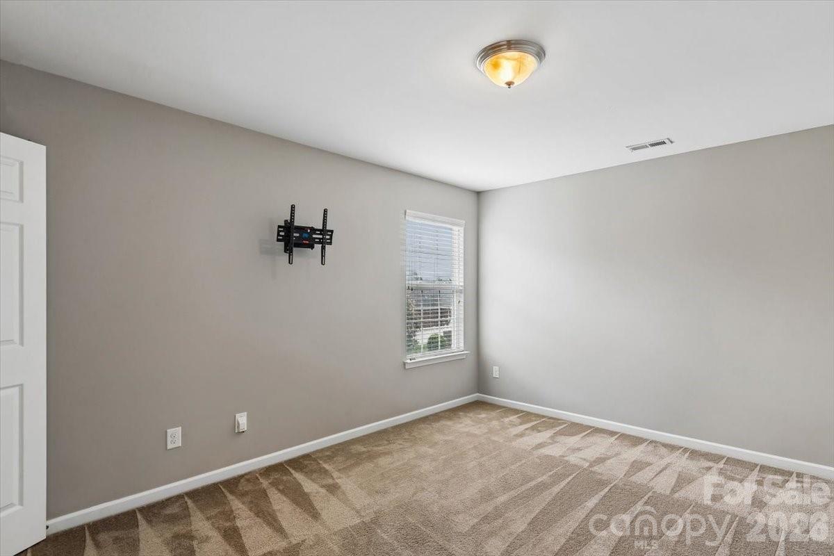 5307 Hackberry Lane Property Photo 32