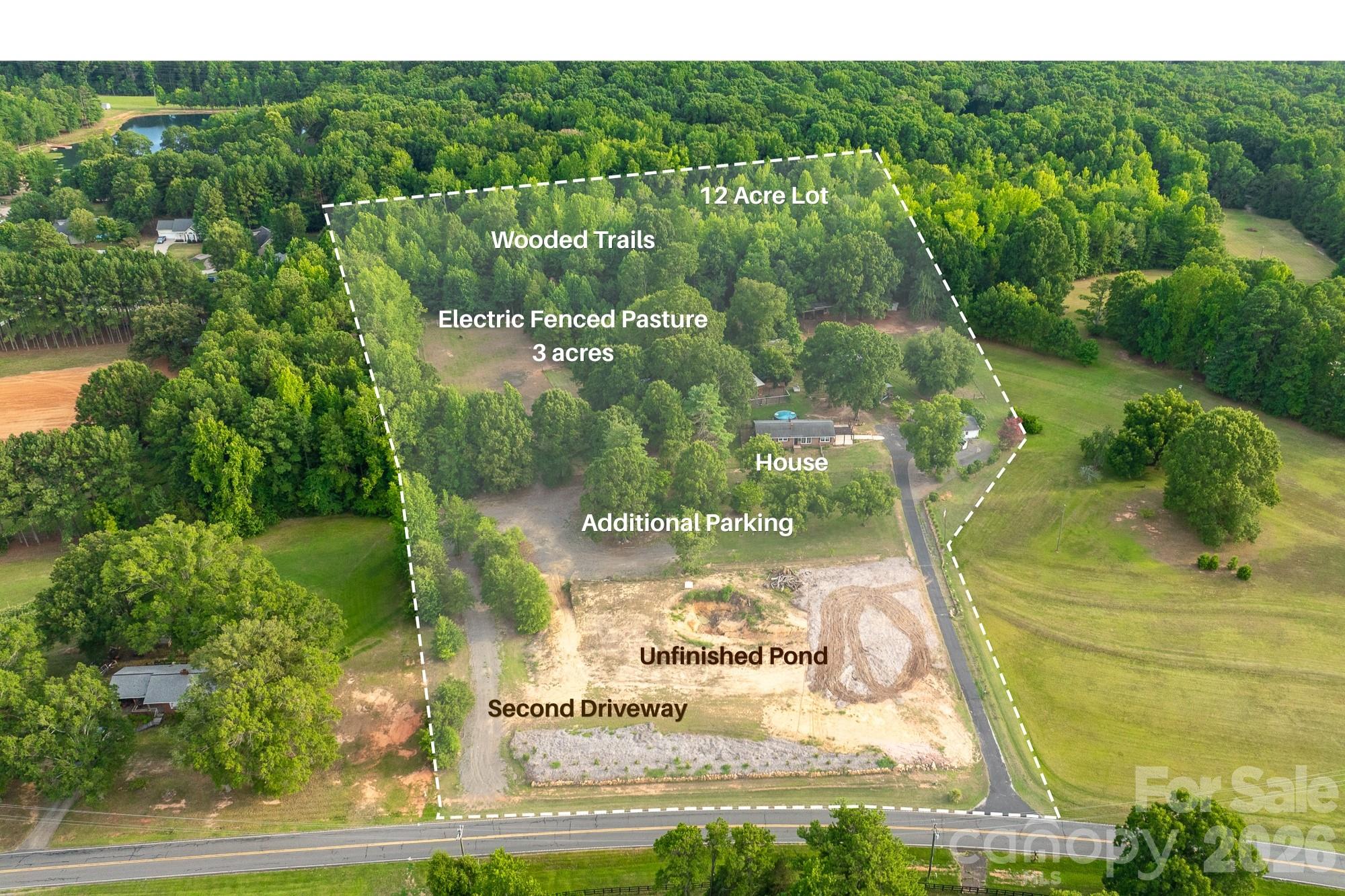 561 N Shiloh Road Property Photo 1
