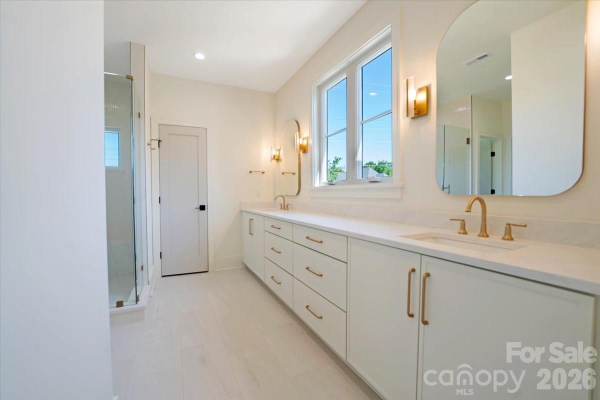 428 Dover Avenue Property Photo 45