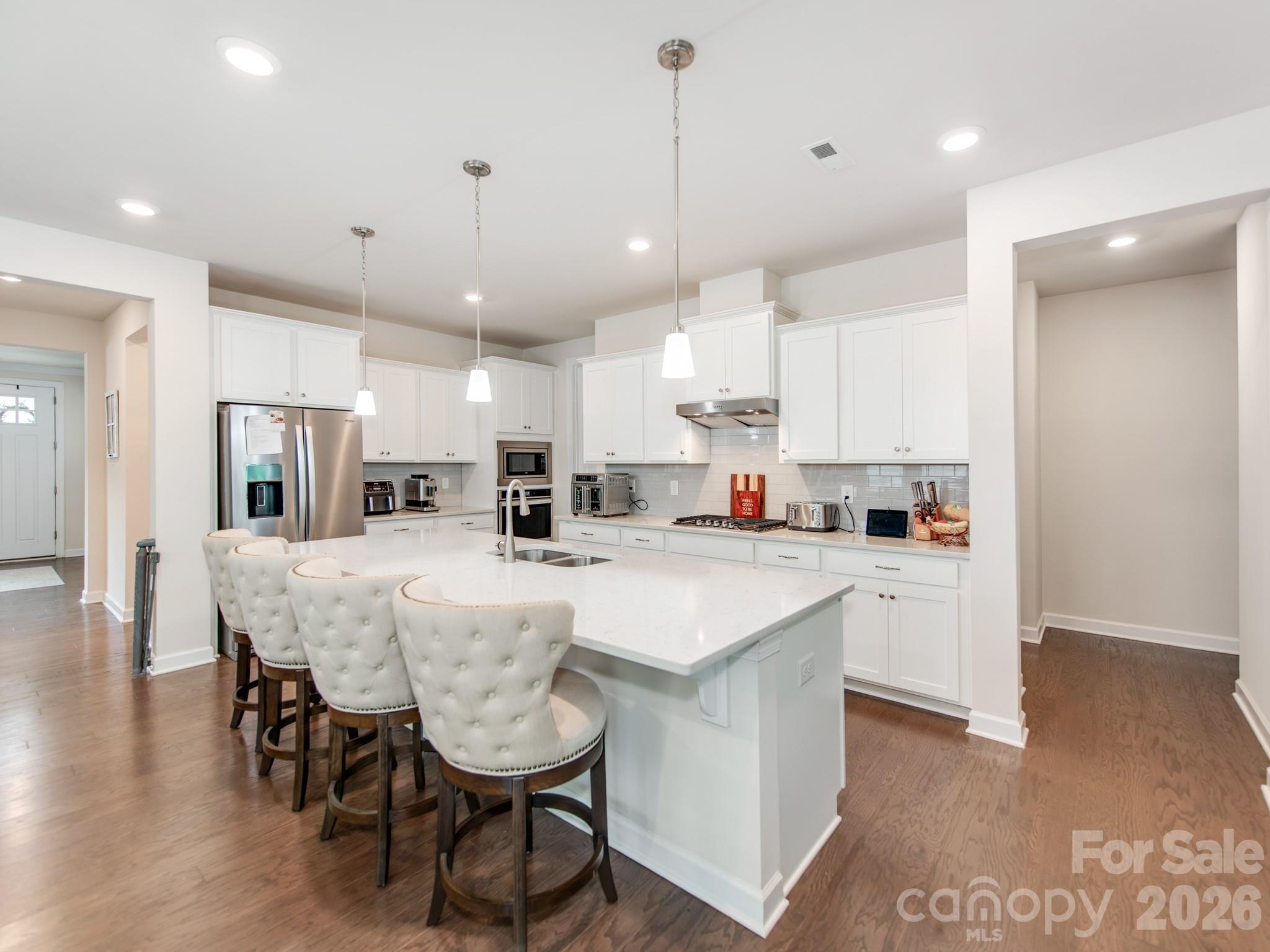8022 Cornhill Avenue Property Photo 8