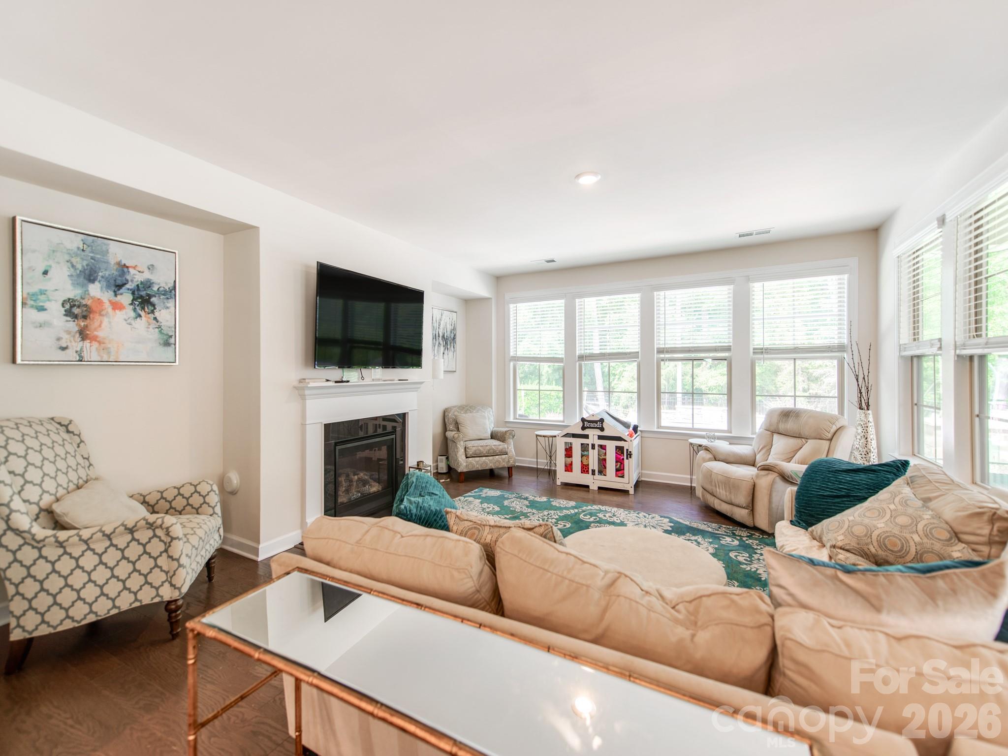 8022 Cornhill Avenue Property Photo 11