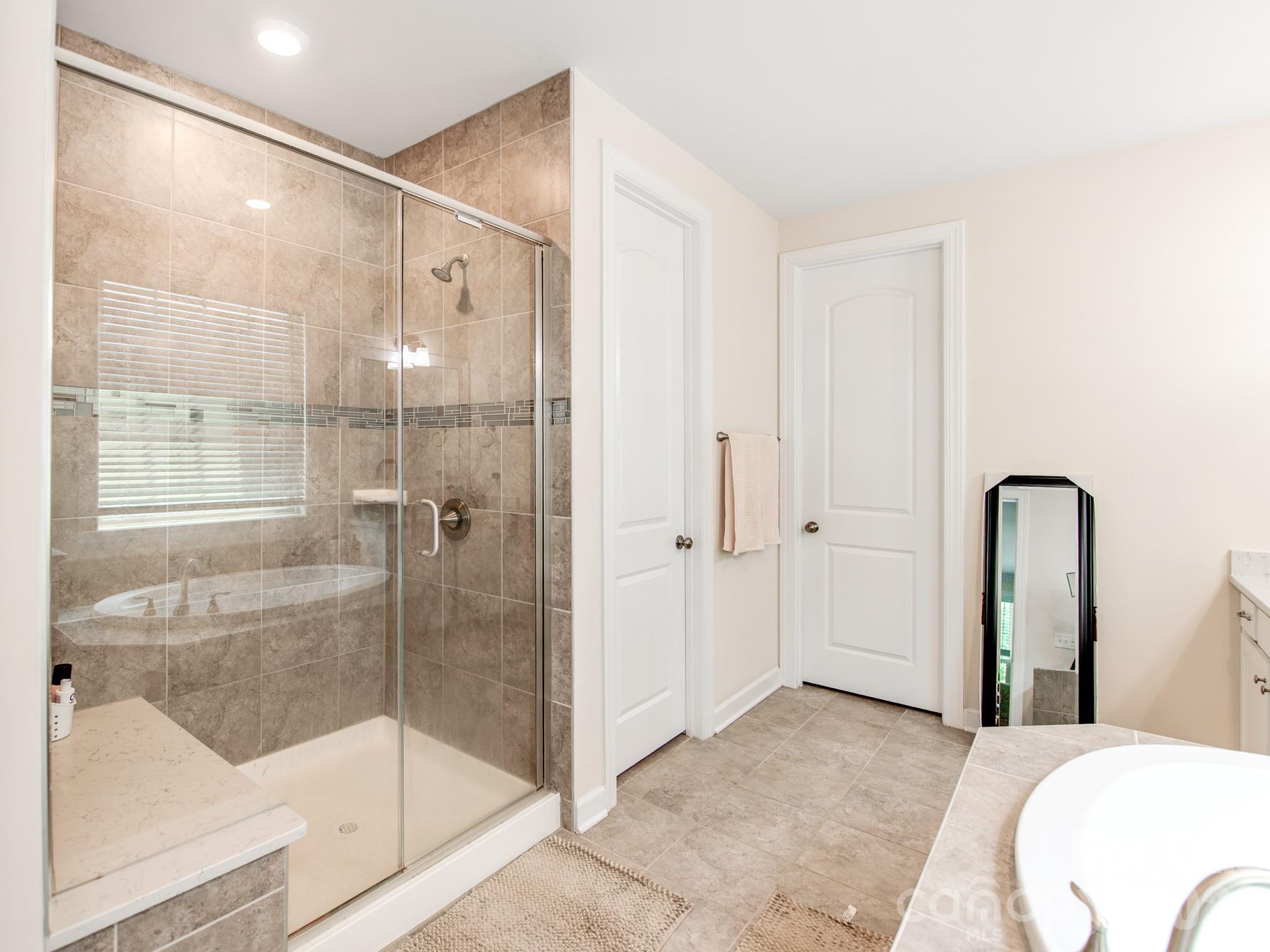 8022 Cornhill Avenue Property Photo 19
