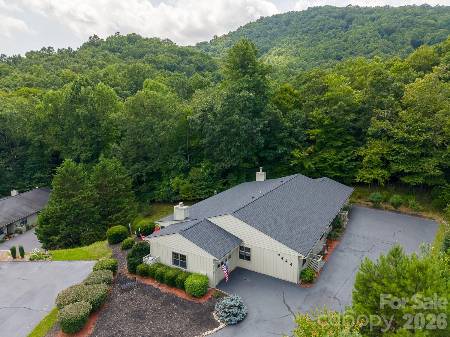 16a Willow View Drive Property Photo 1