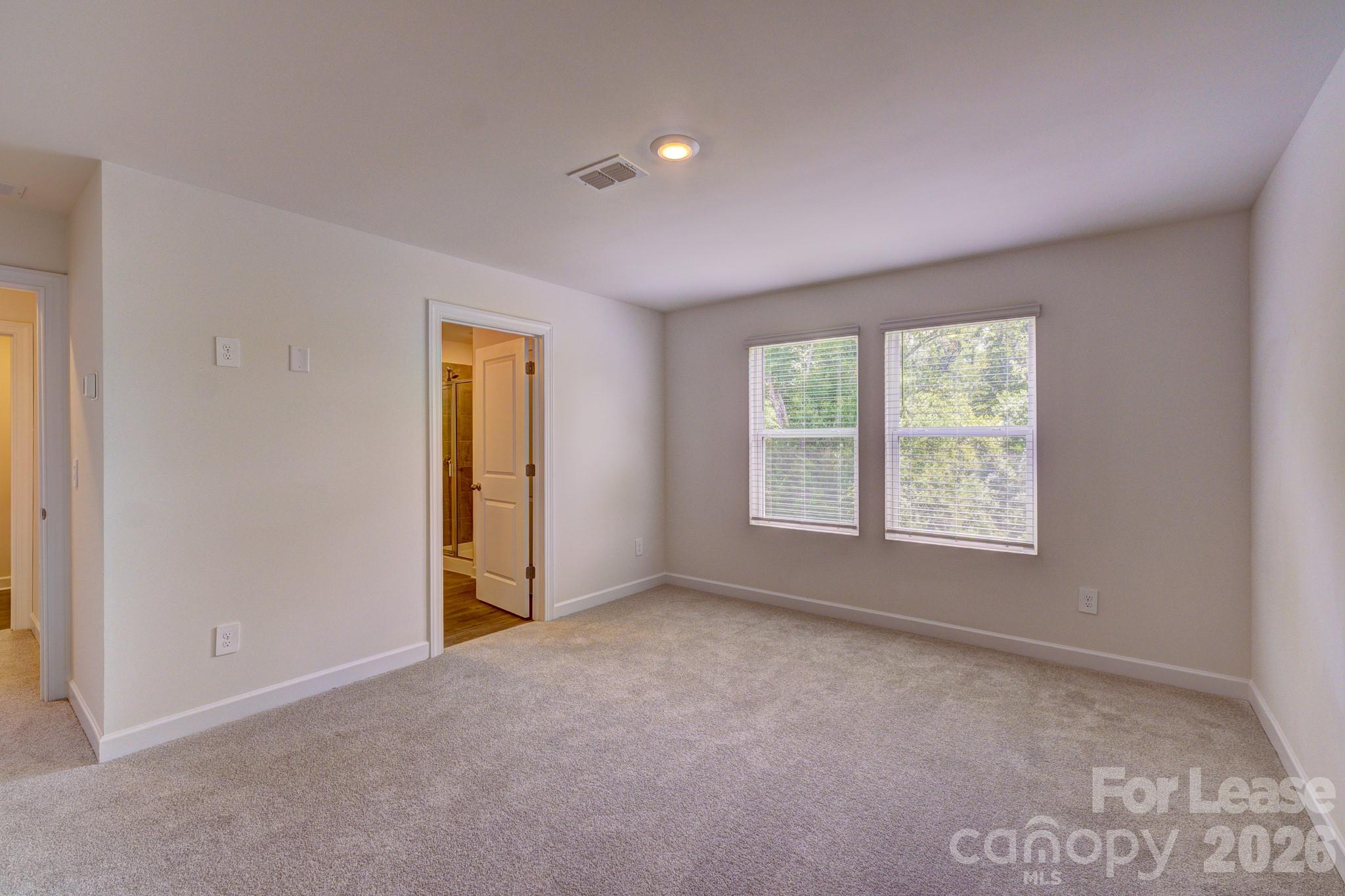 5047 Poplin Valley Property Photo 10