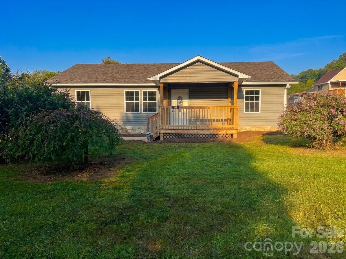 40 Eddie Drive Property Photo 1