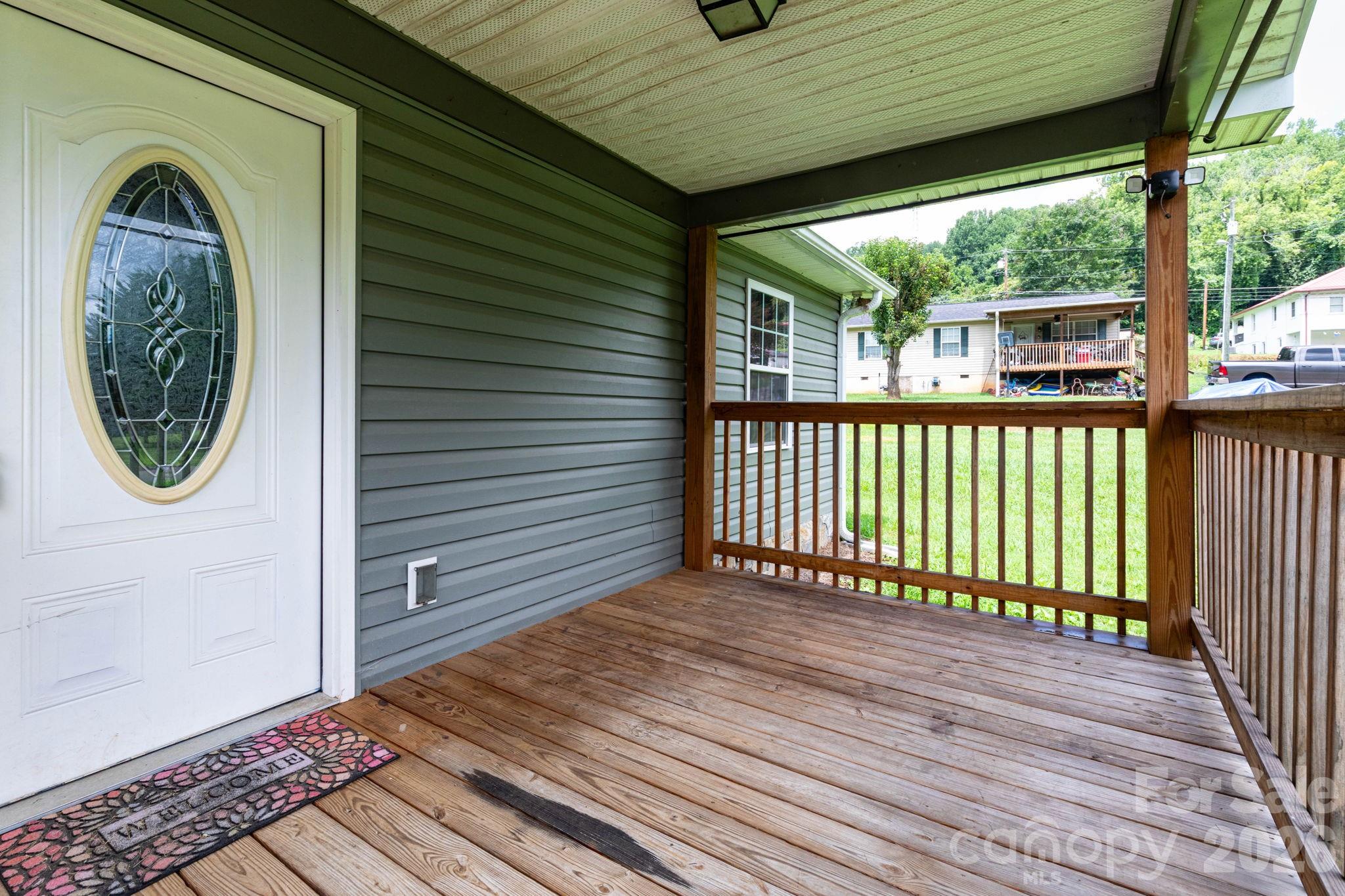40 Eddie Drive Property Photo 3