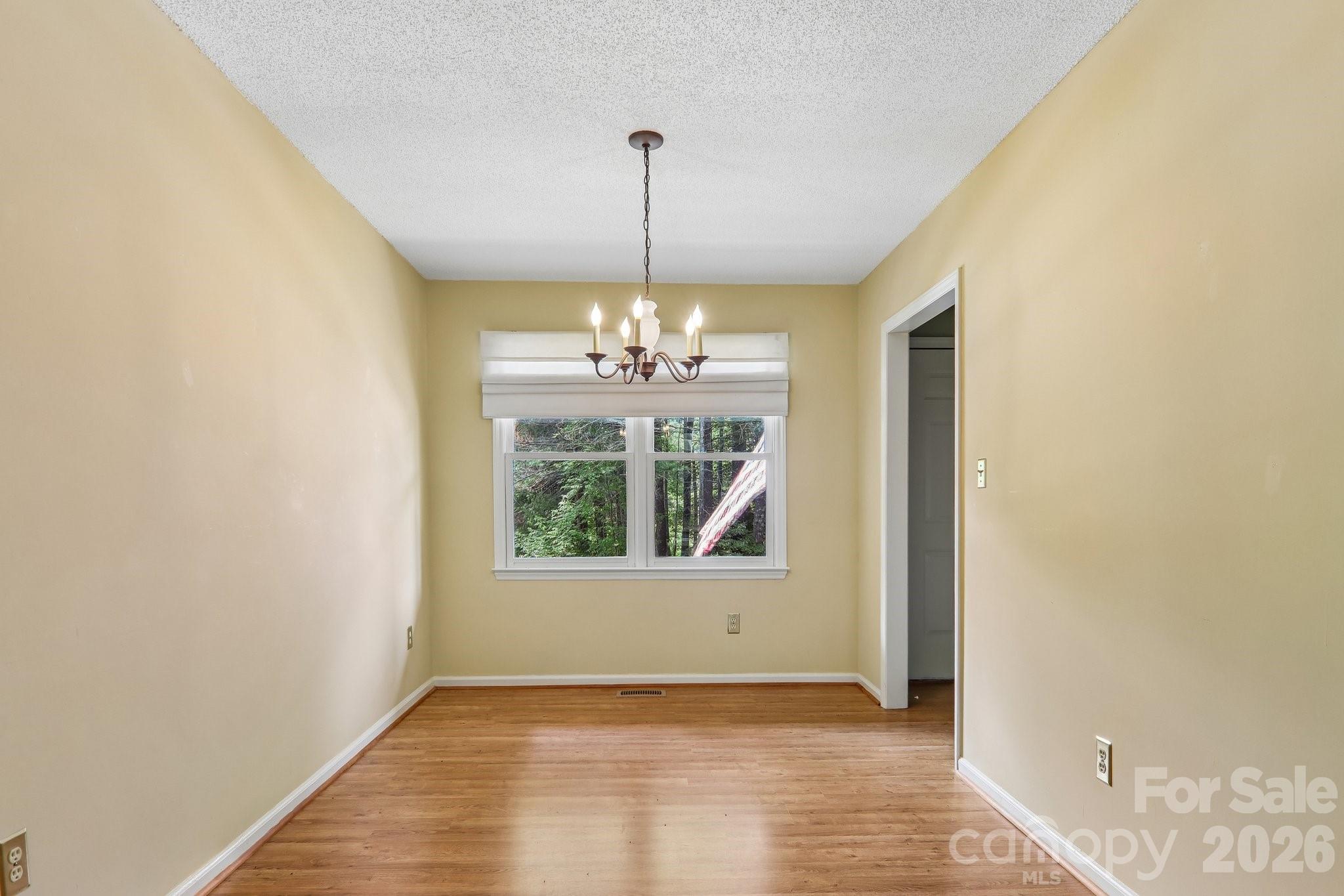 40 Sagebrush Circle Property Photo 13
