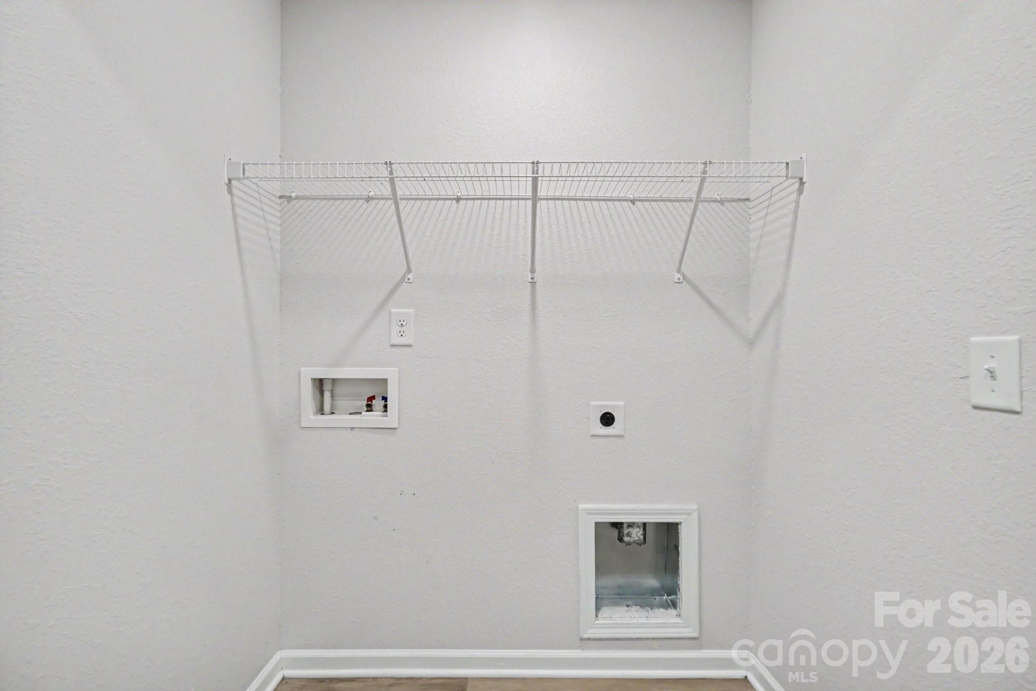 3915 Rosfield Drive Property Photo 13