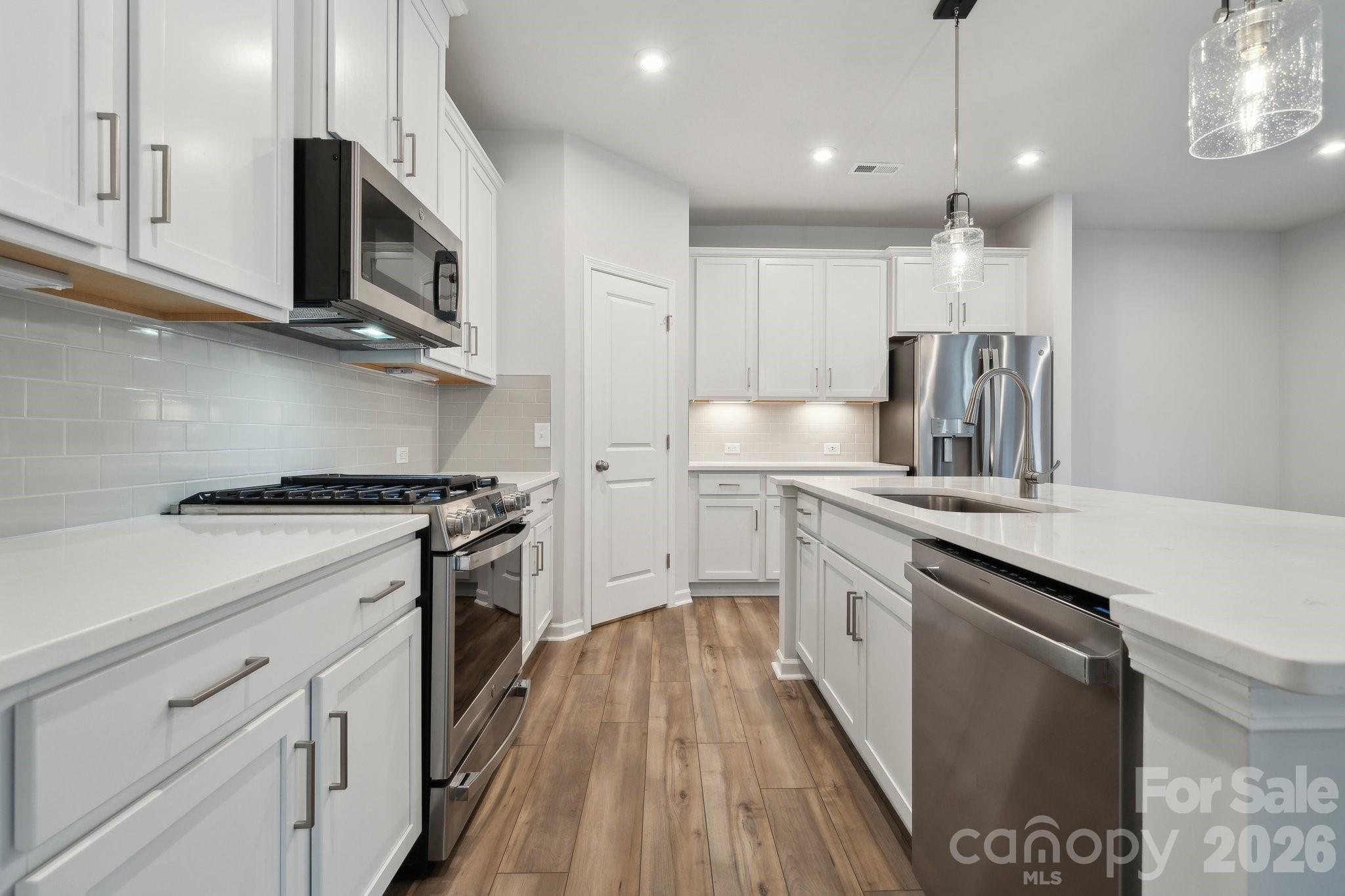3021 Shaver Ridge Lane Property Photo 1
