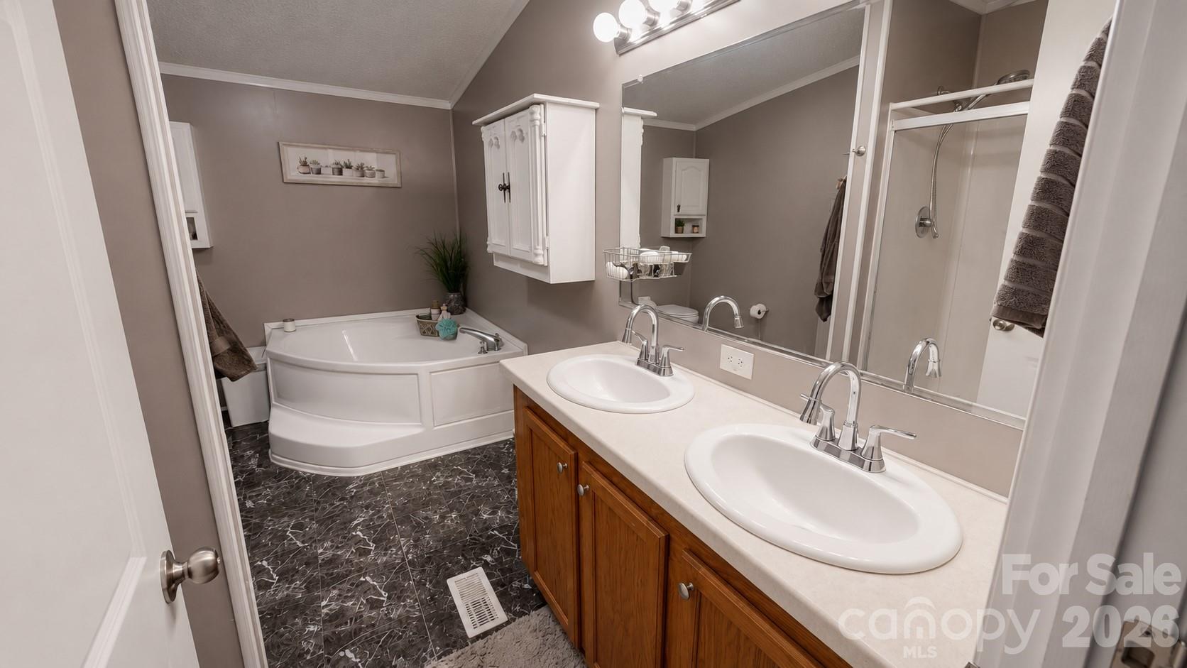 4634 Asbury Church Road Property Photo 8