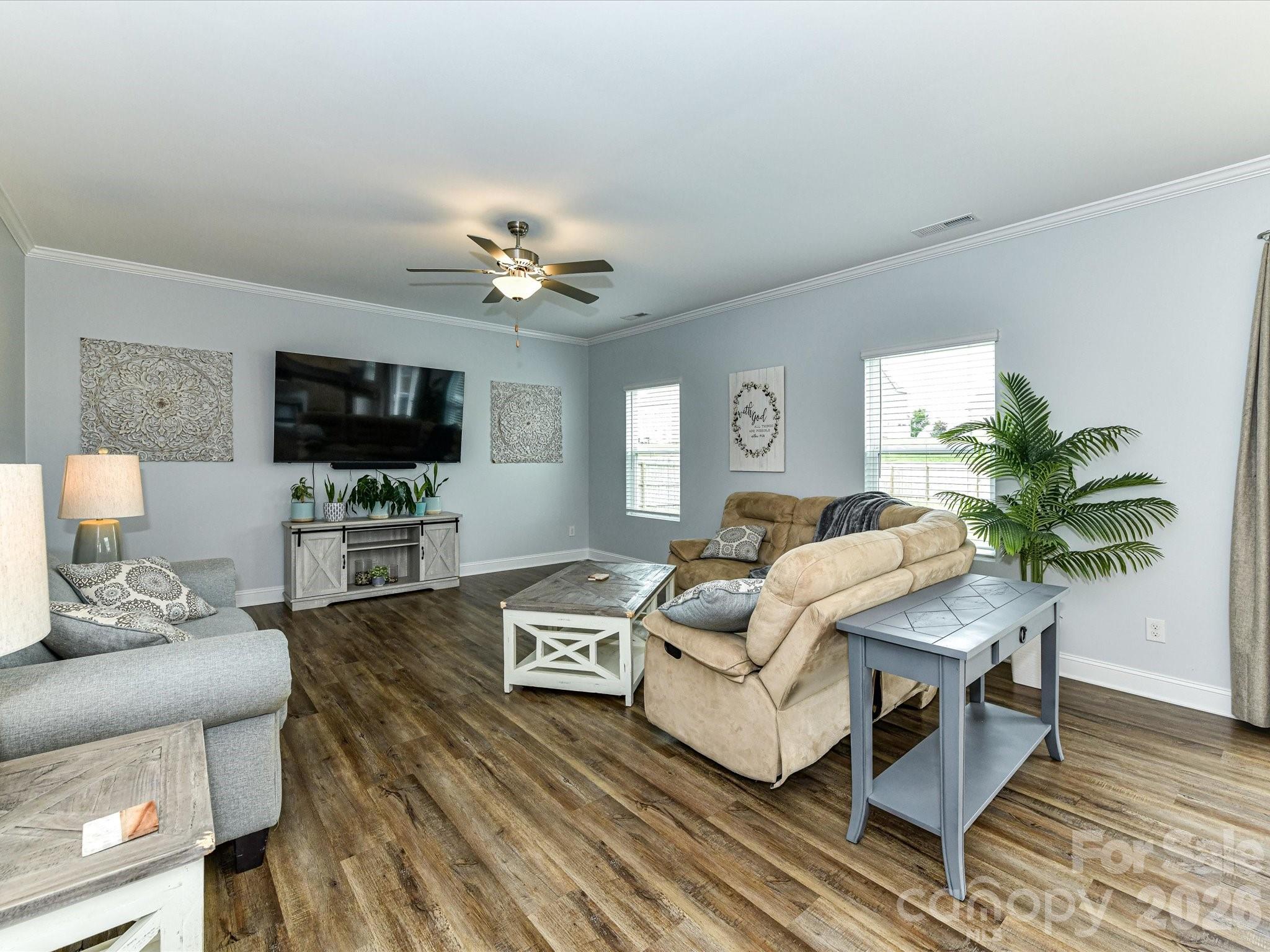 4129 Allenby Place Property Photo 7