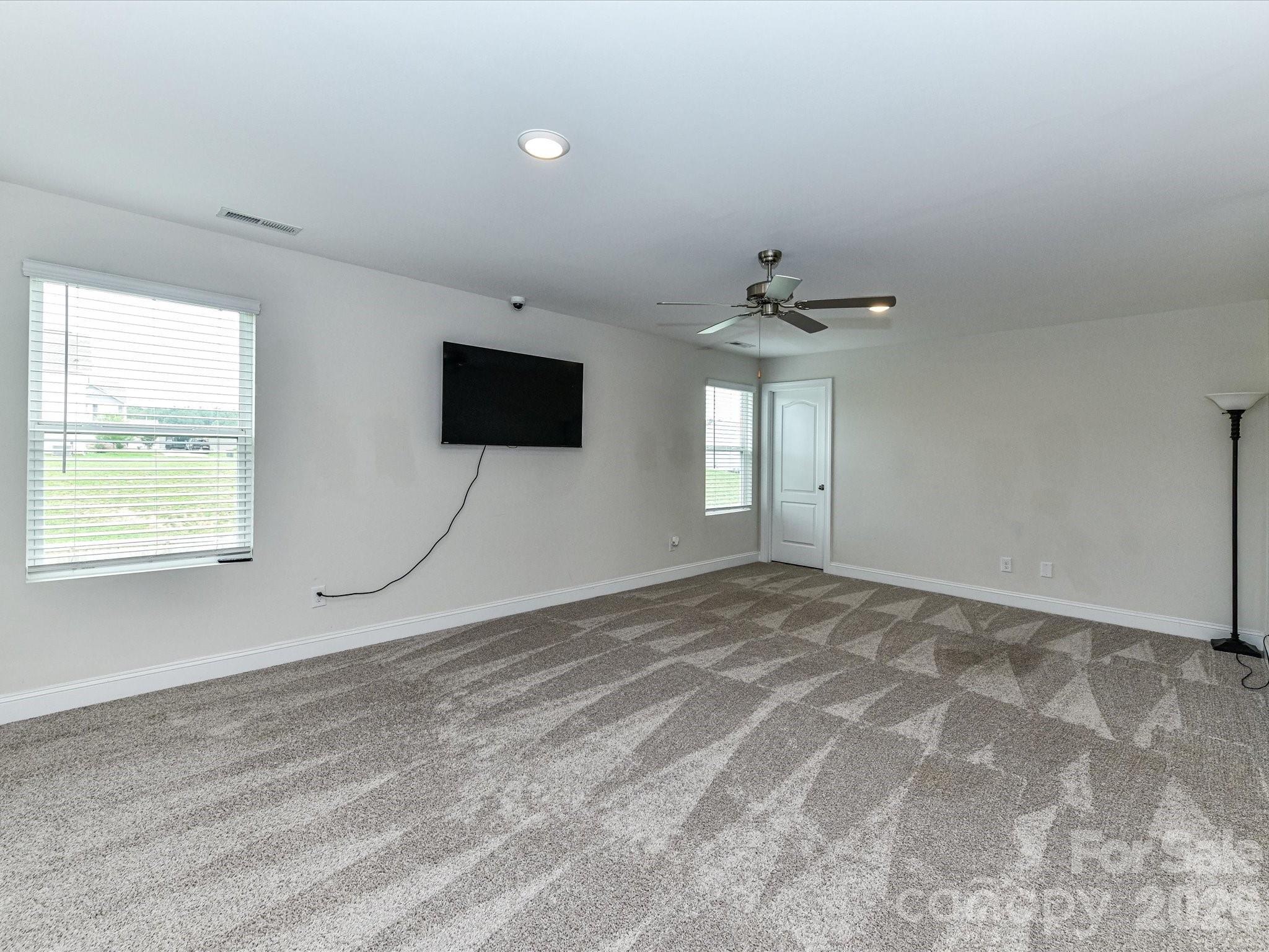 4129 Allenby Place Property Photo 23