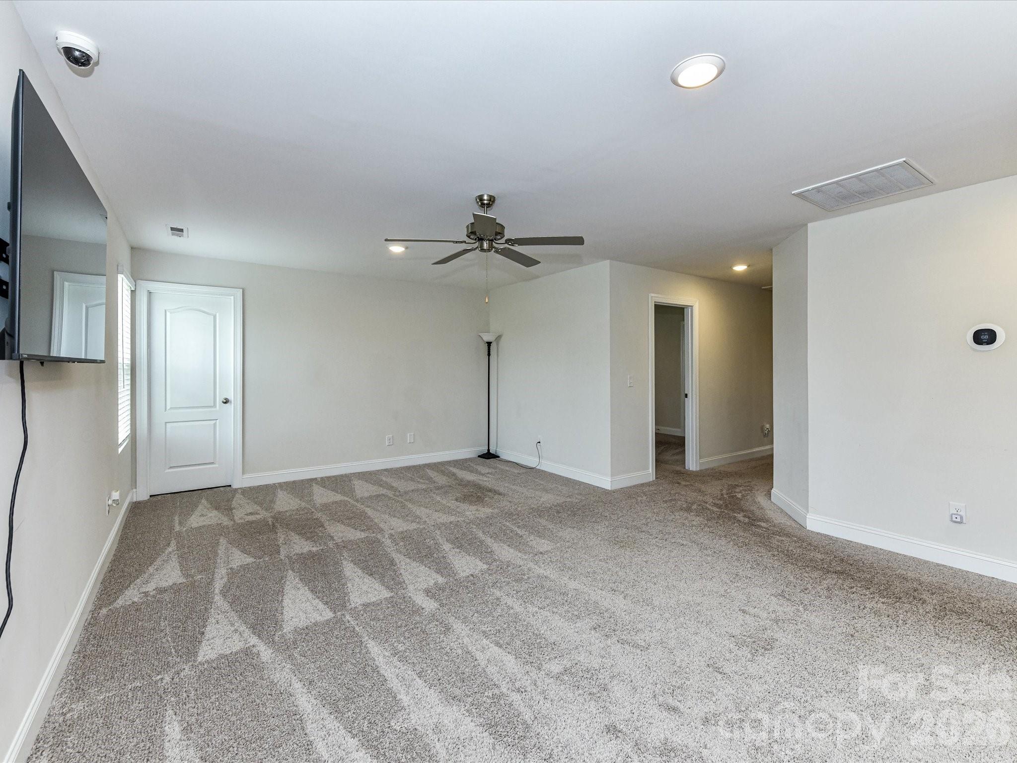4129 Allenby Place Property Photo 24