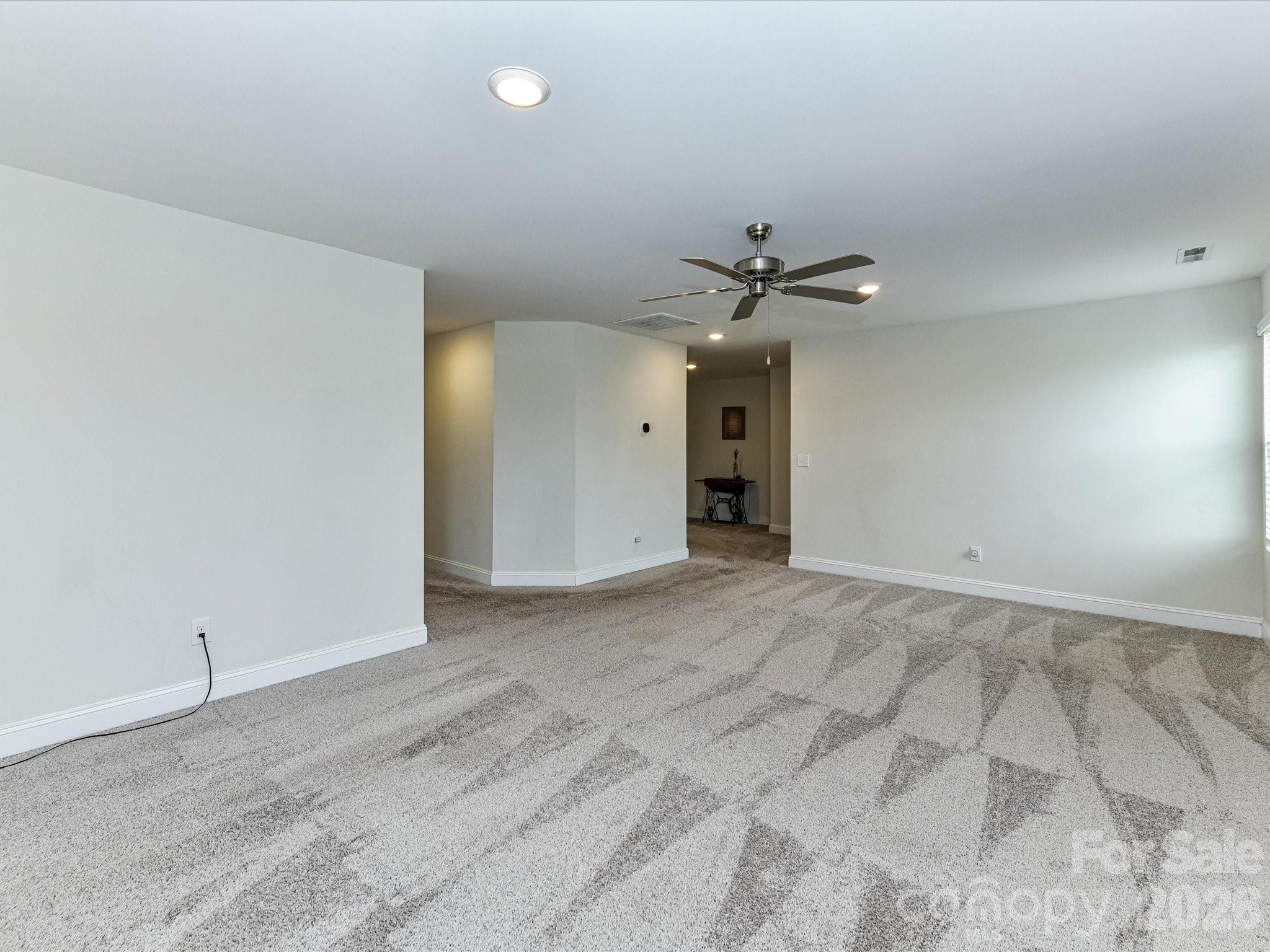 4129 Allenby Place Property Photo 25