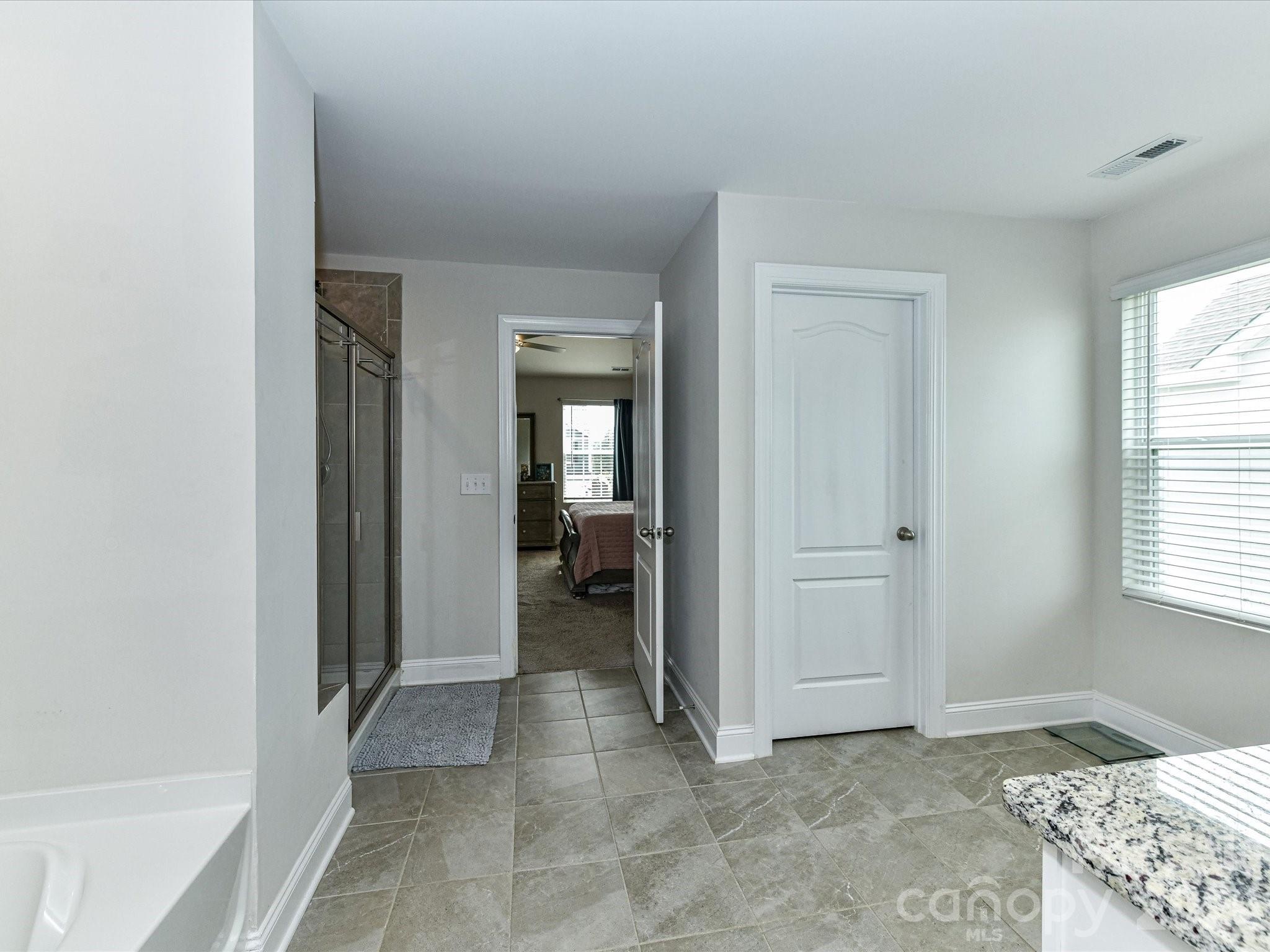 4129 Allenby Place Property Photo 30