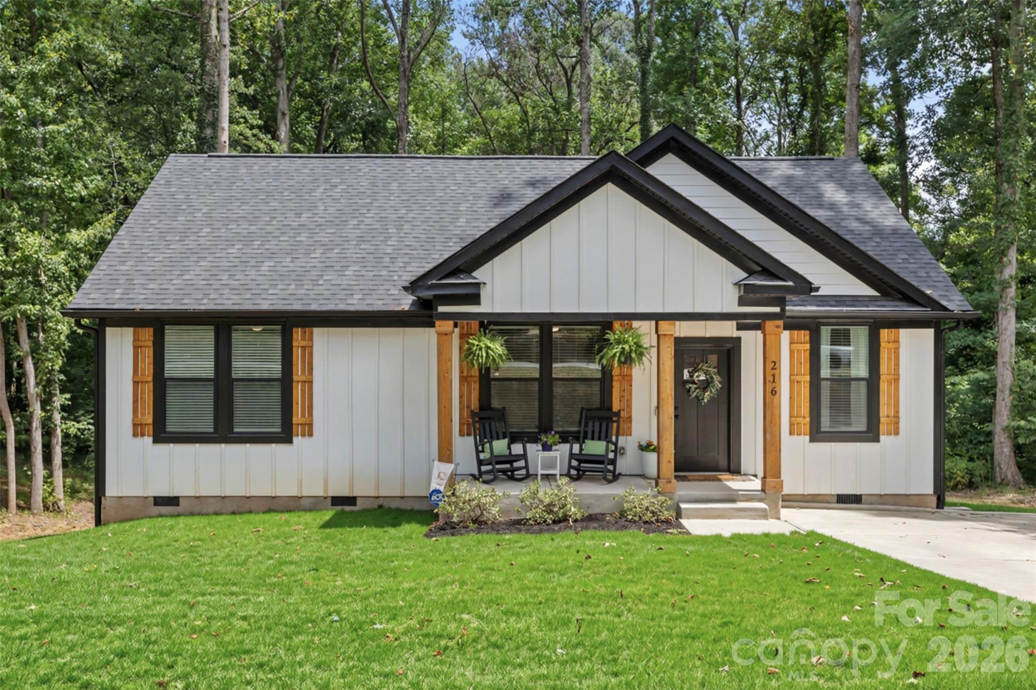 216 Briar Creek Road Property Photo 1