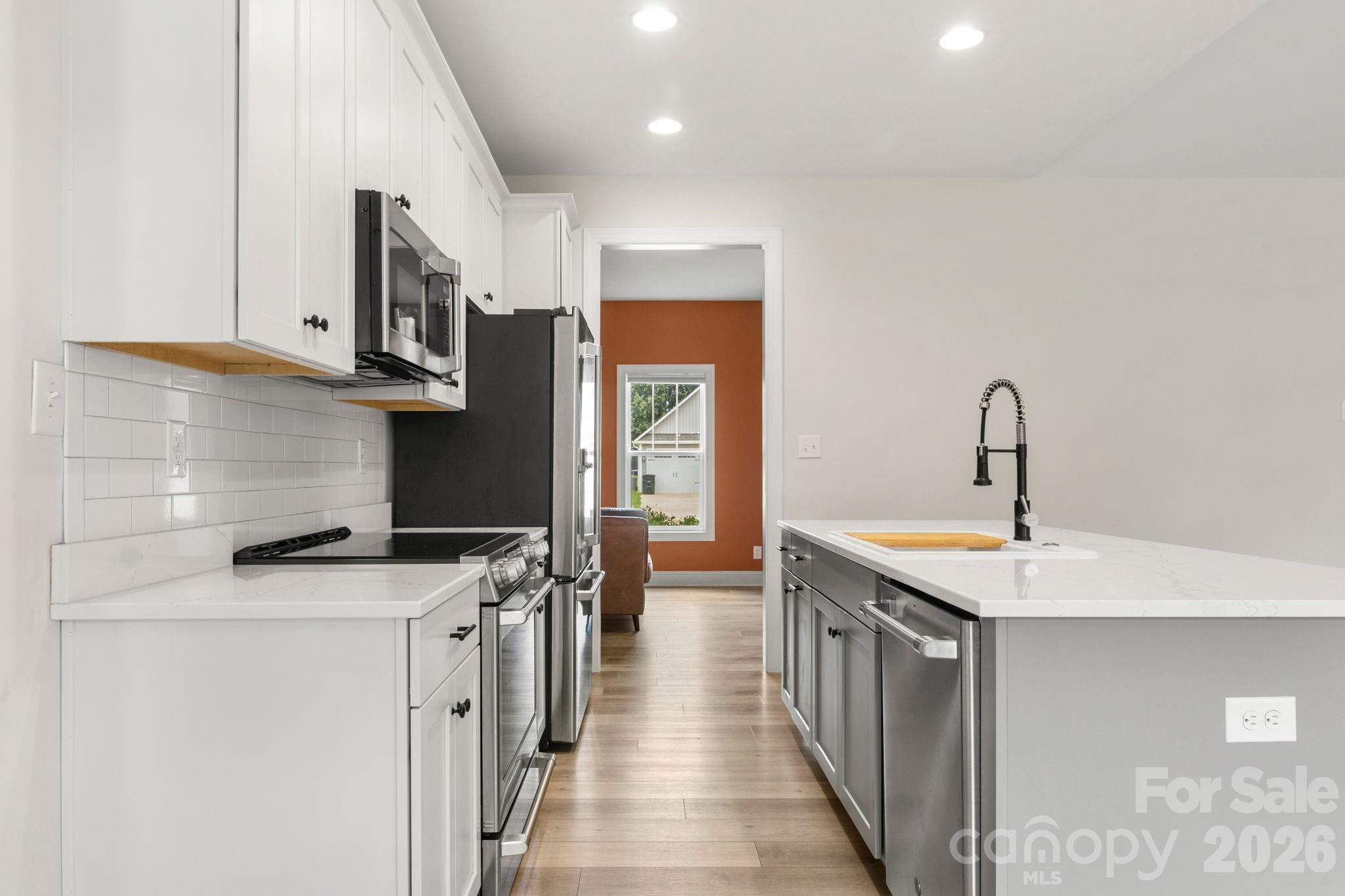 290 Dorothy Drive Property Photo 12
