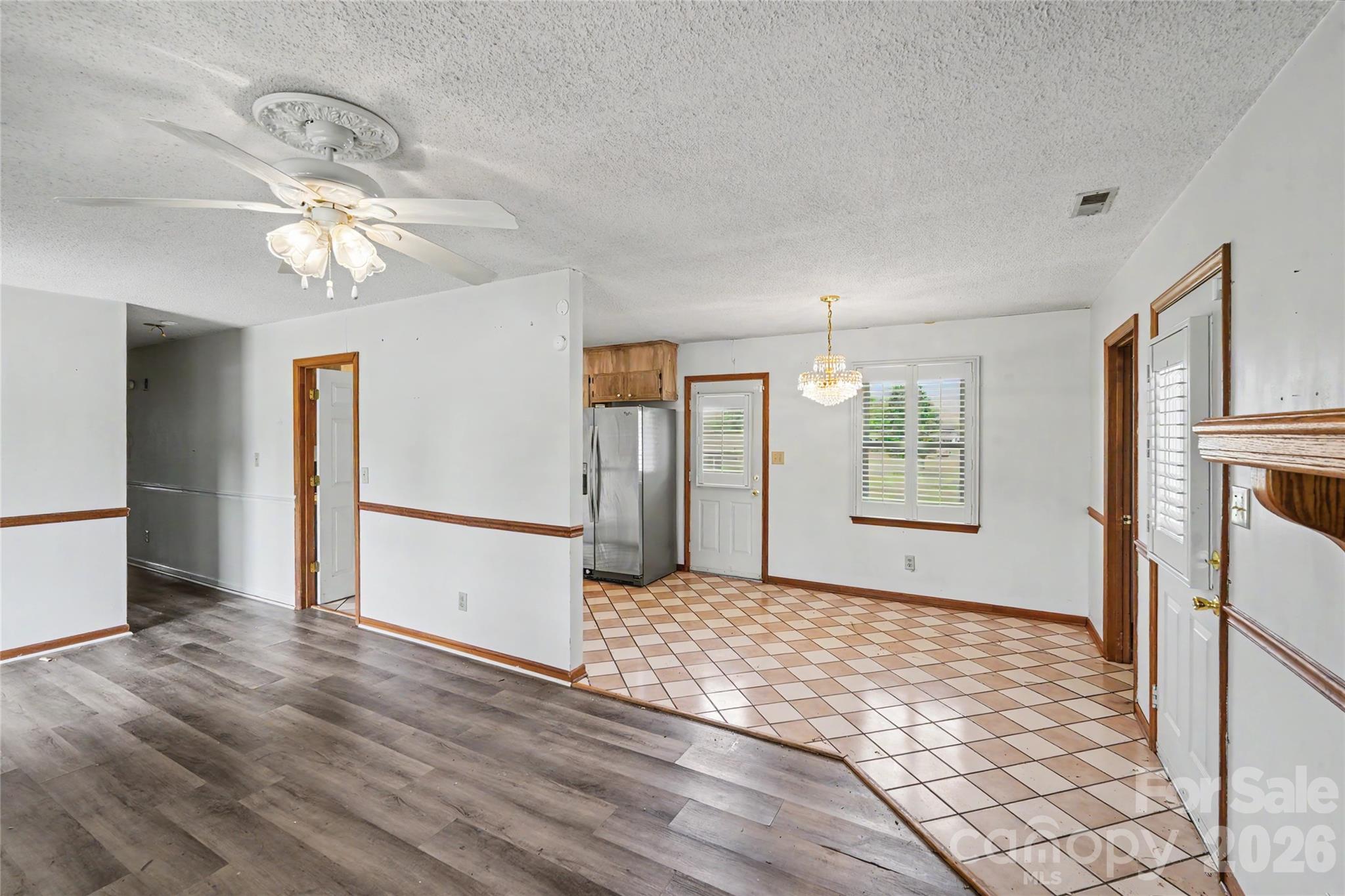 406 Greyfield Drive Property Photo 11