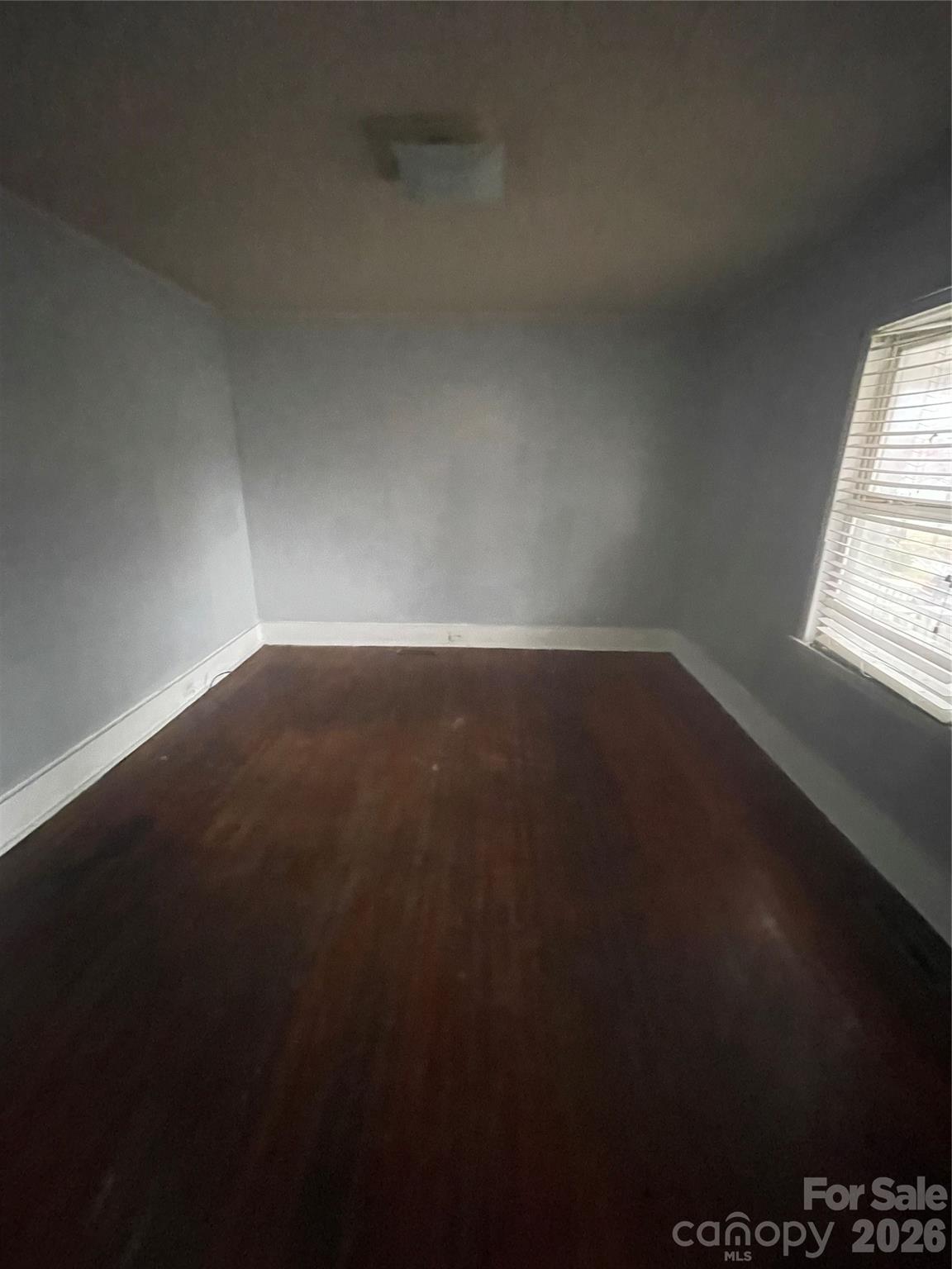 616 N Fulton Street Property Photo 4