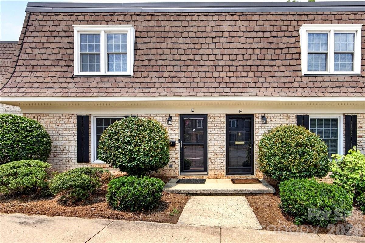3500 Colony Road E Property Photo 1