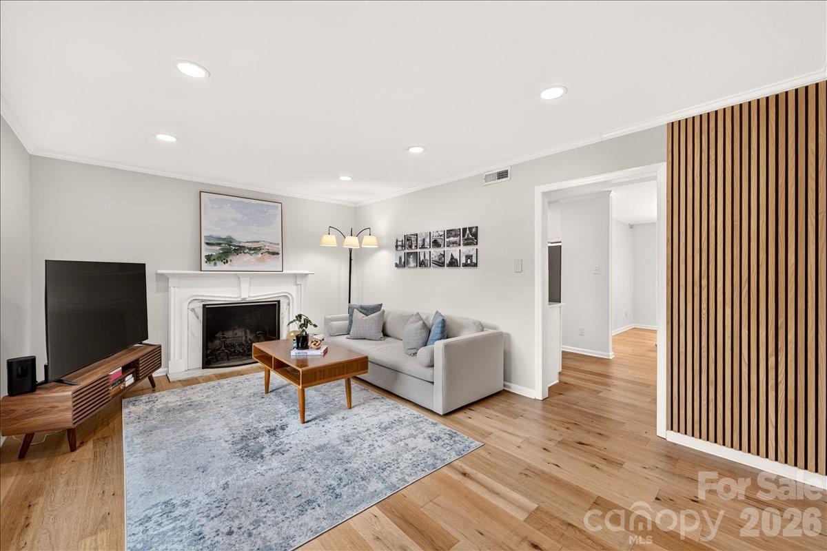 3500 Colony Road E Property Photo 4