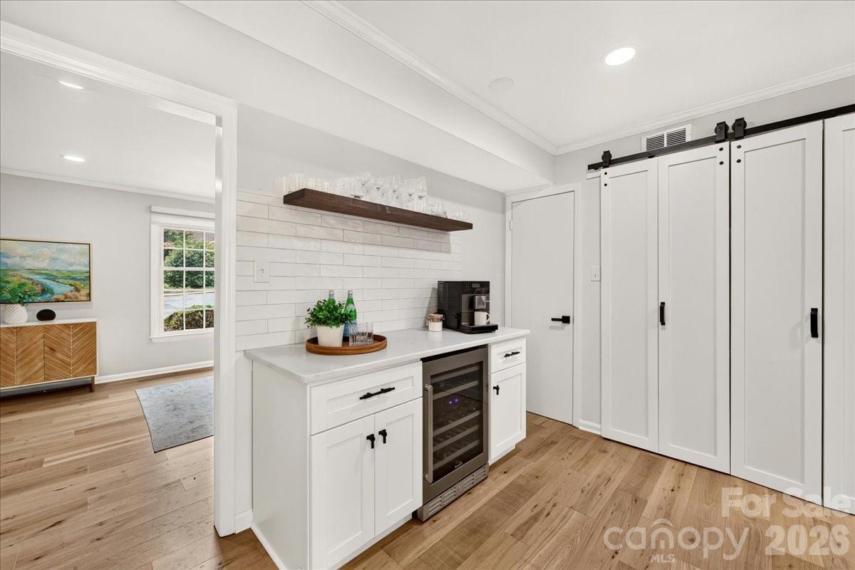 3500 Colony Road E Property Photo 10