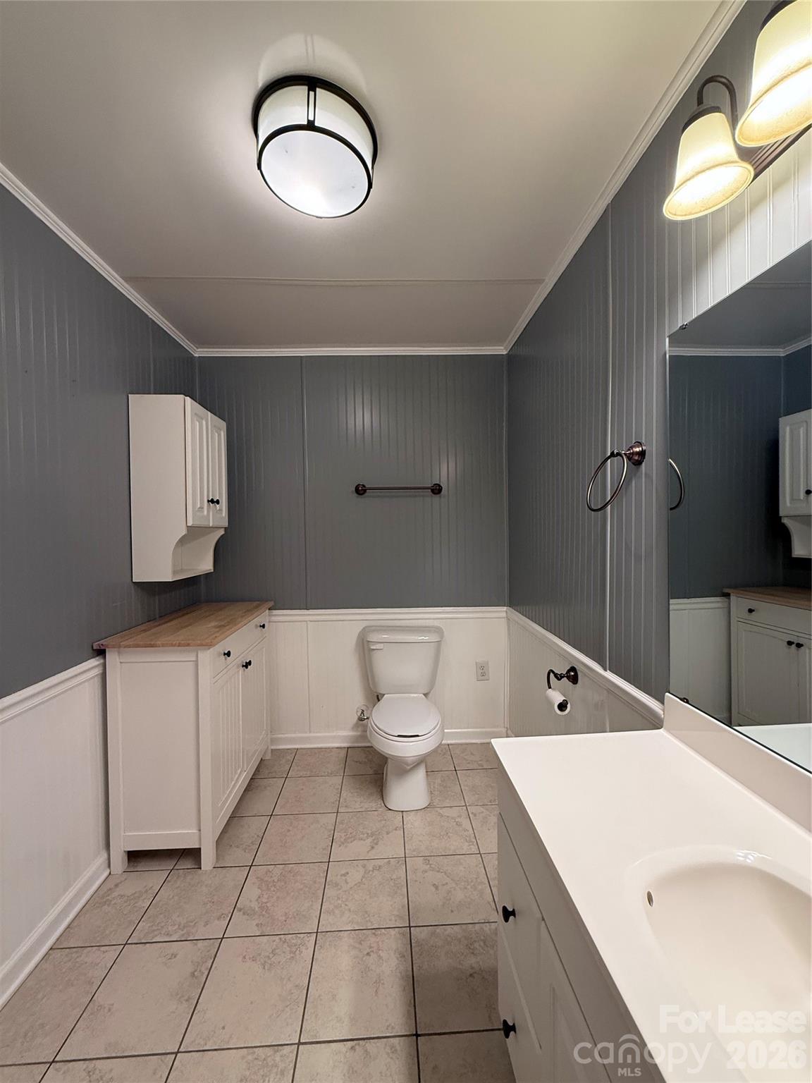1547 N Piedmont Avenue Property Photo 10