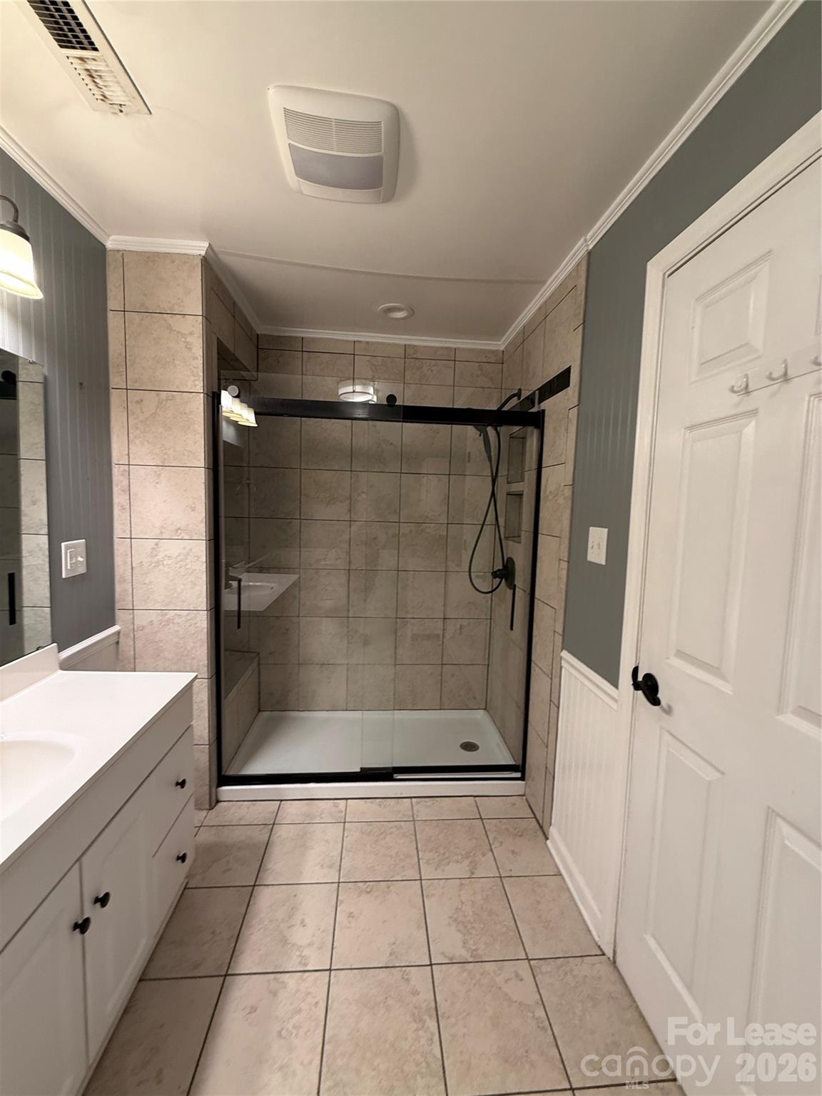 1547 N Piedmont Avenue Property Photo 11