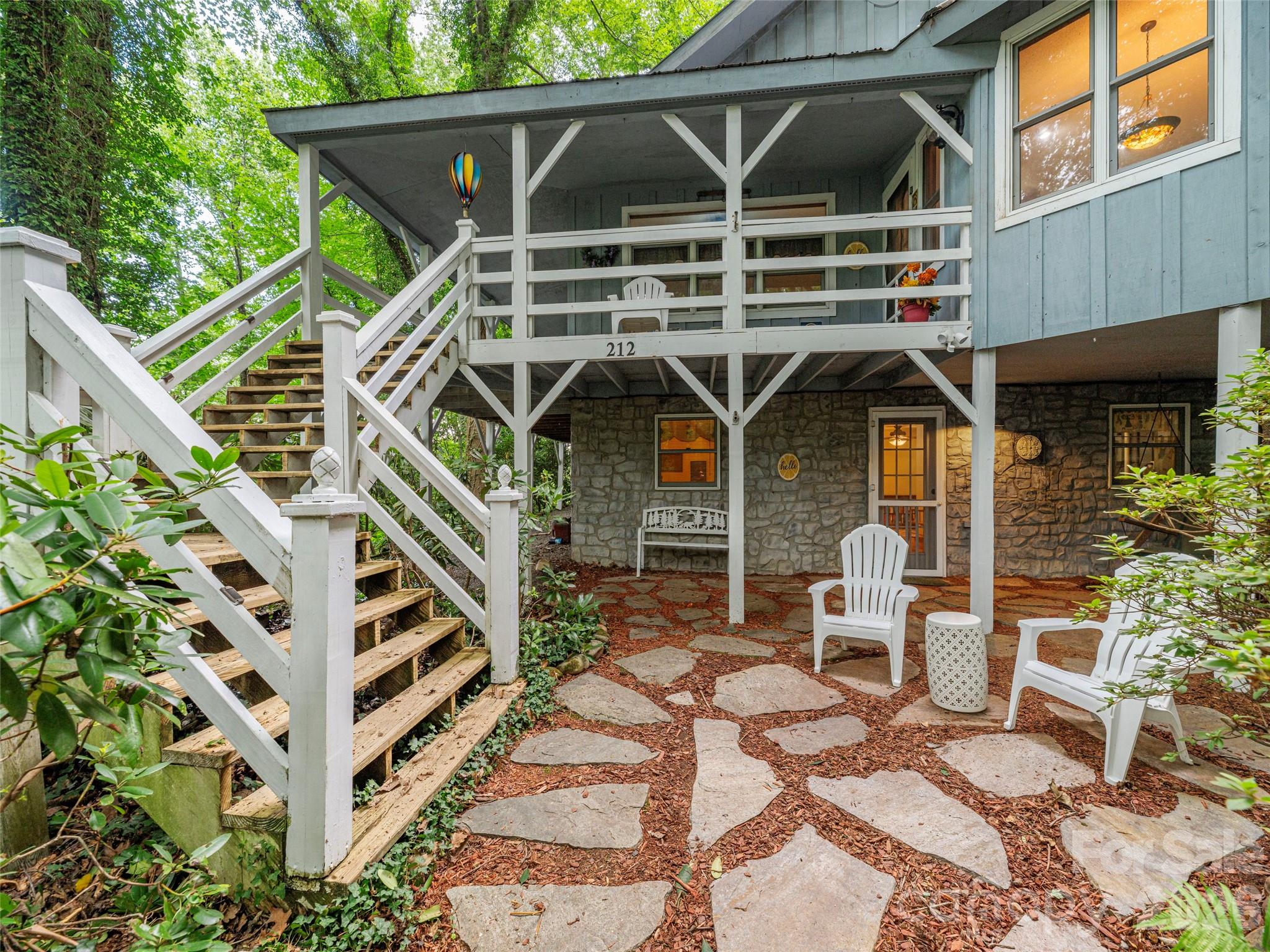 212 Torda Trace Property Photo 2