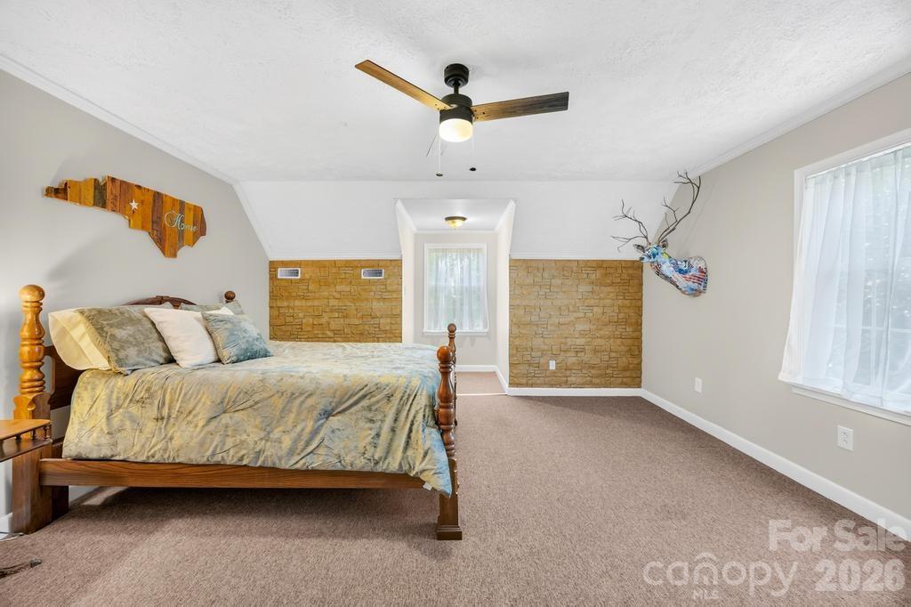 241 Goble Road Property Photo 33