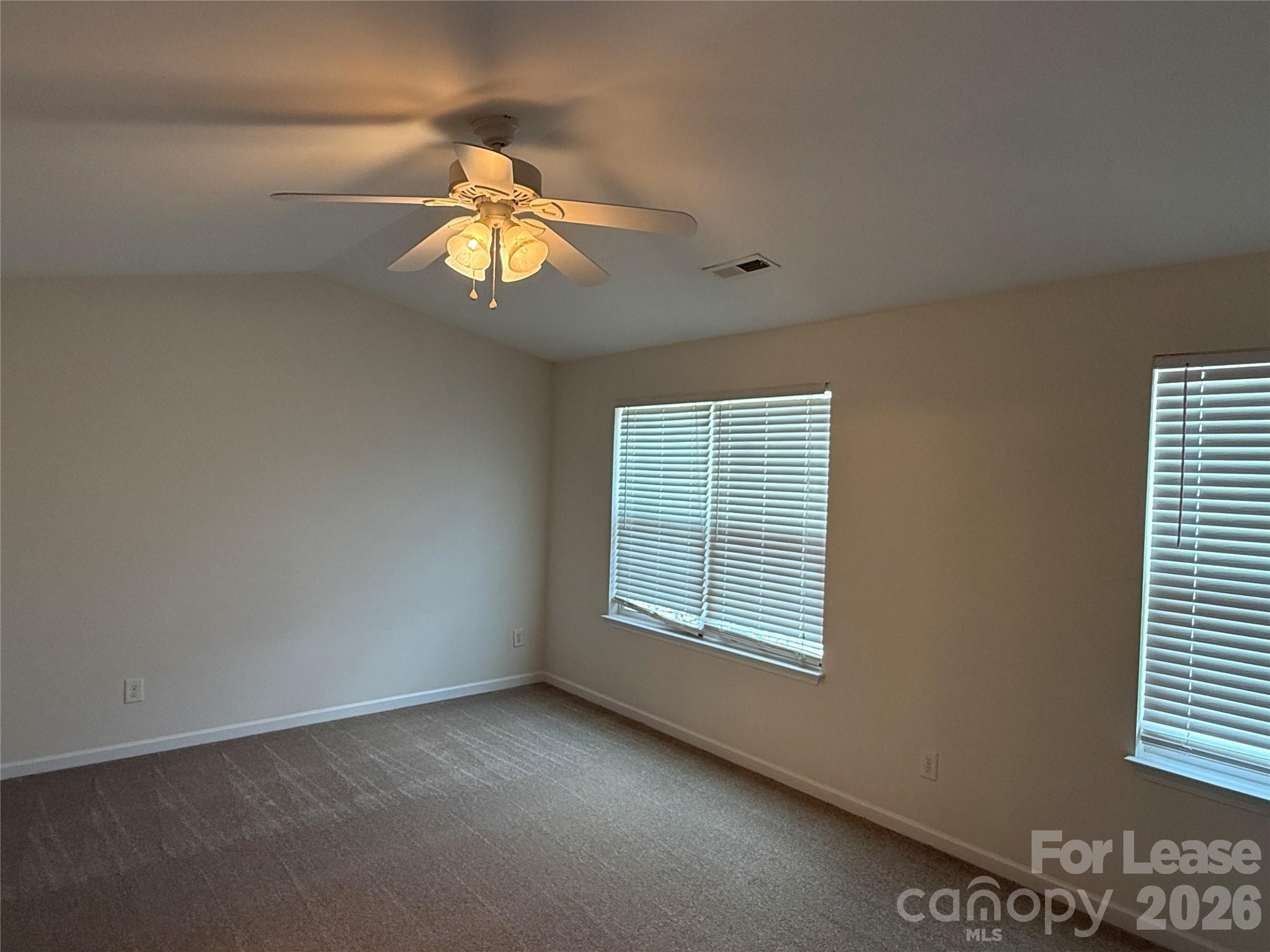 4820 Lynn Lee Circle Property Photo 7