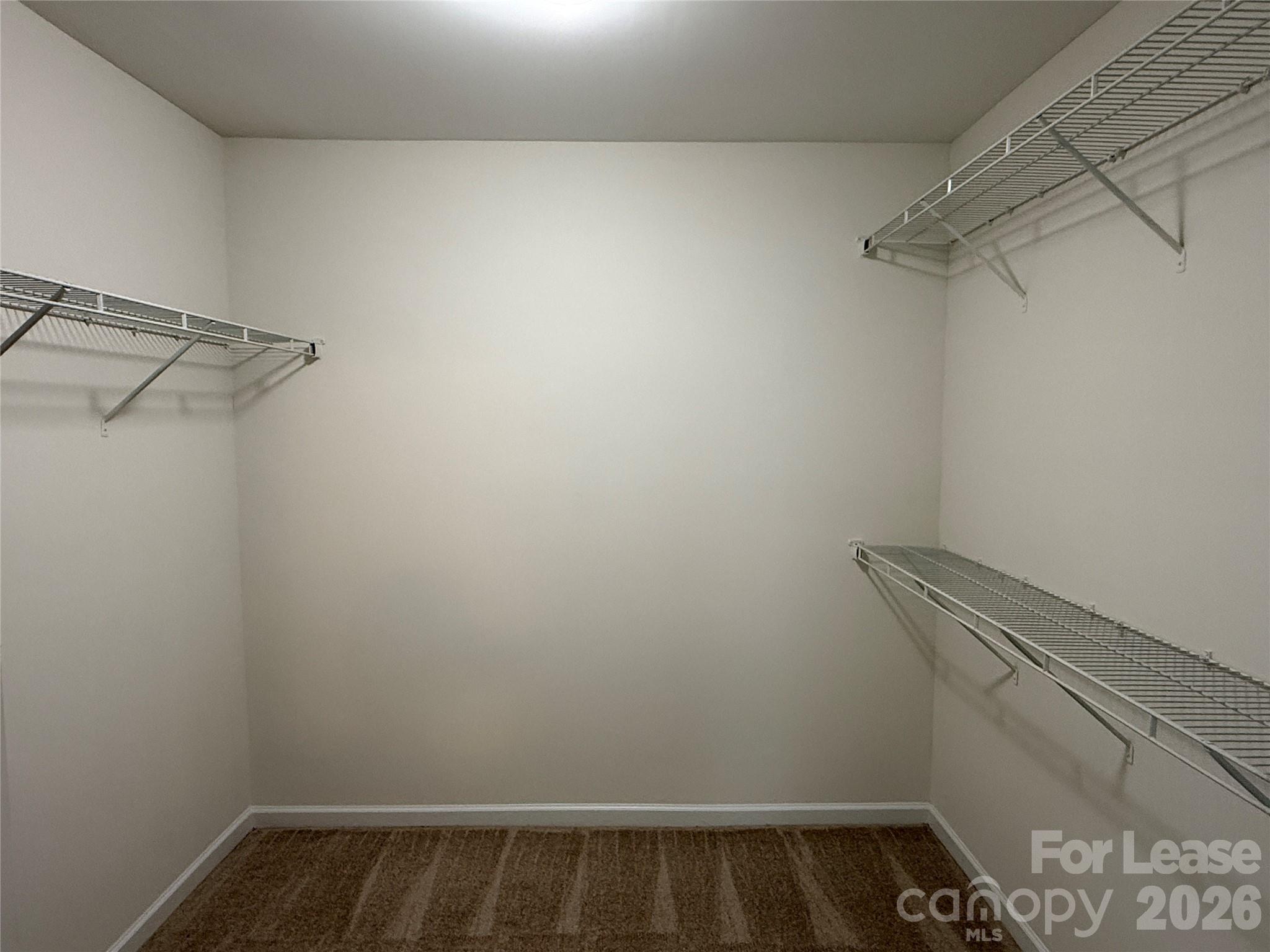 4820 Lynn Lee Circle Property Photo 8