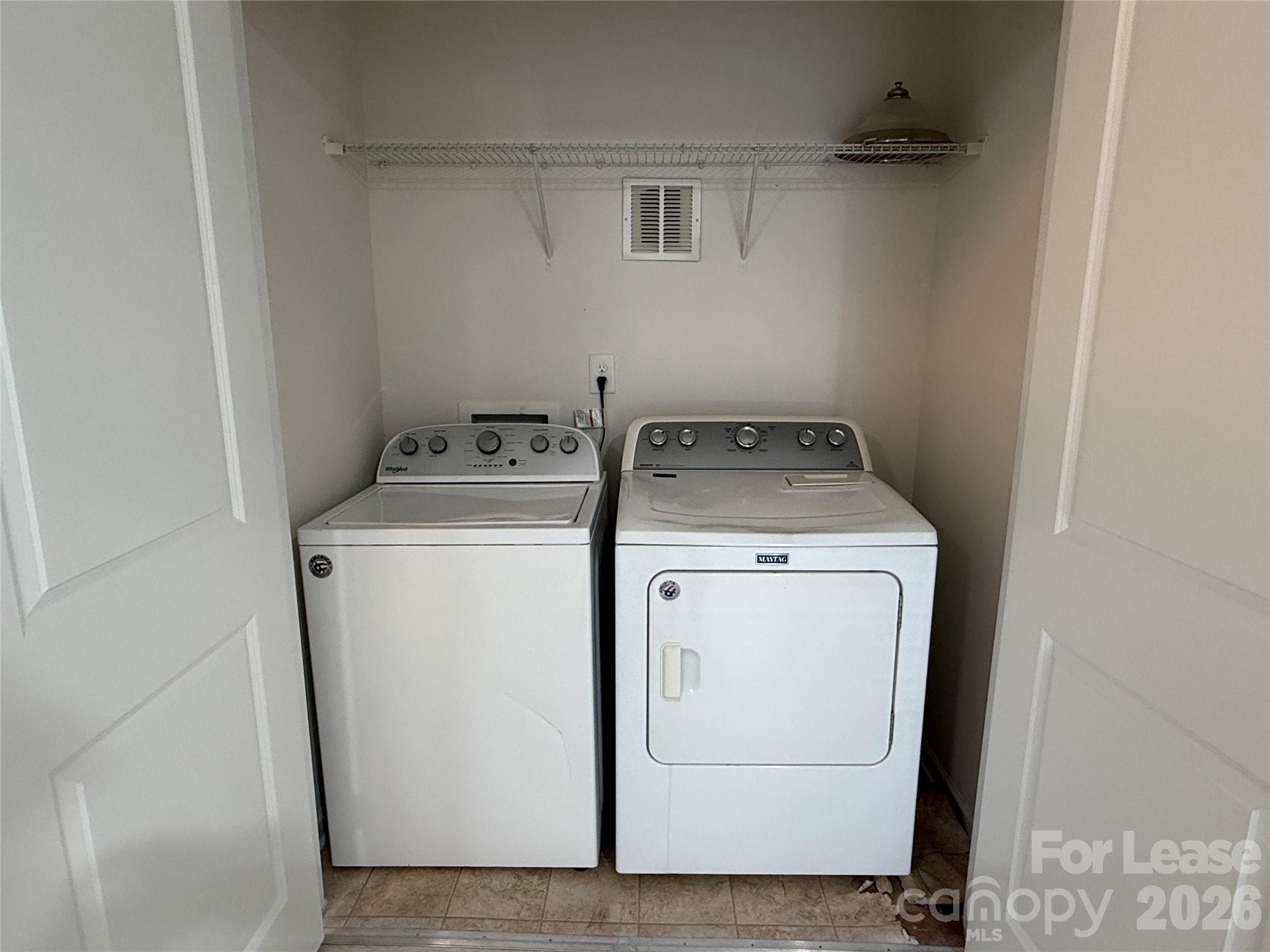 4820 Lynn Lee Circle Property Photo 17