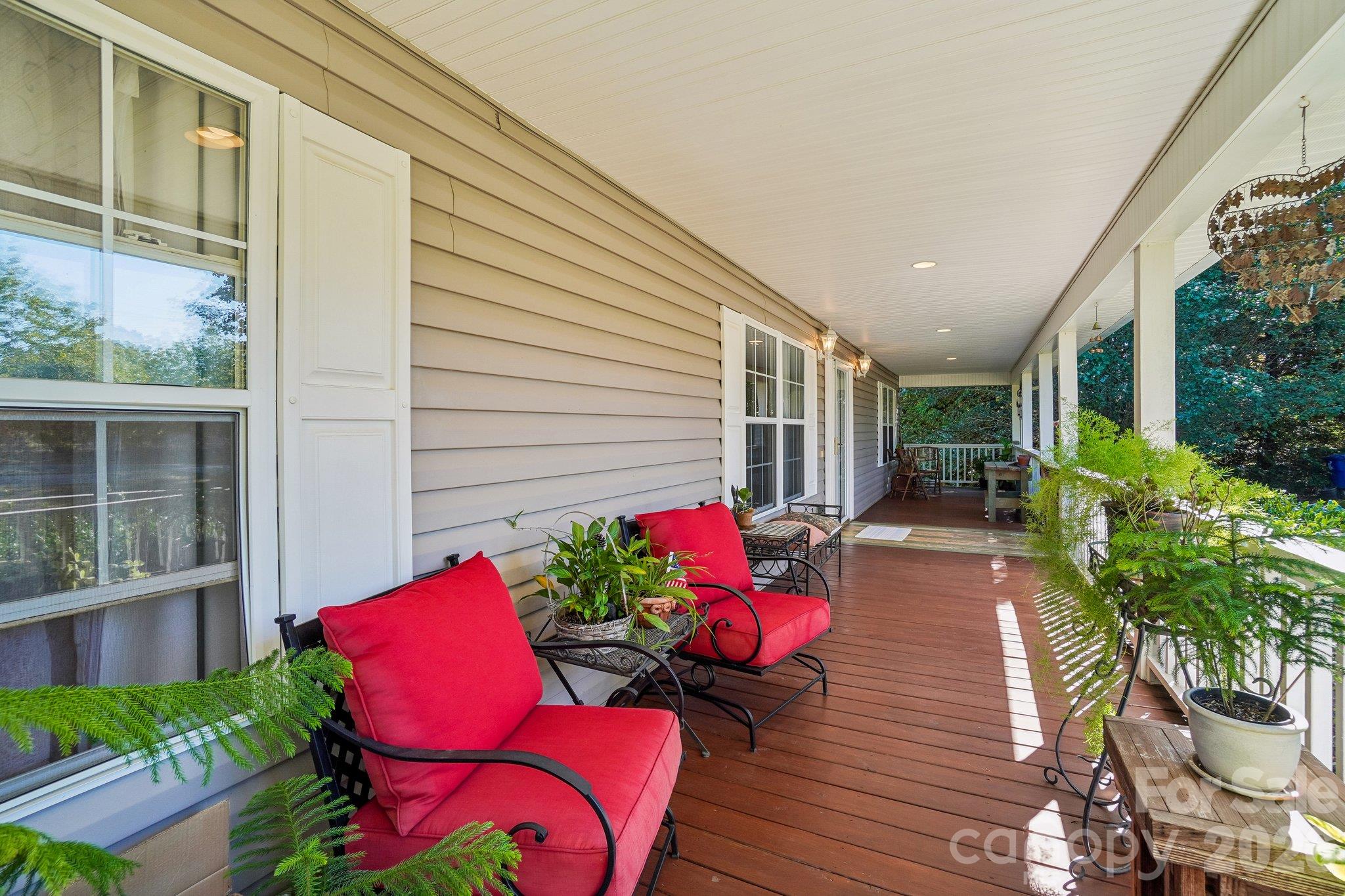 499 Flint Hill Road Property Photo 3
