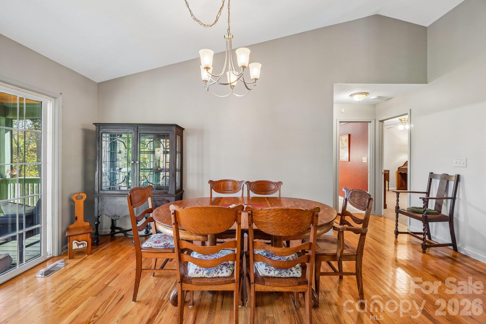 499 Flint Hill Road Property Photo 8