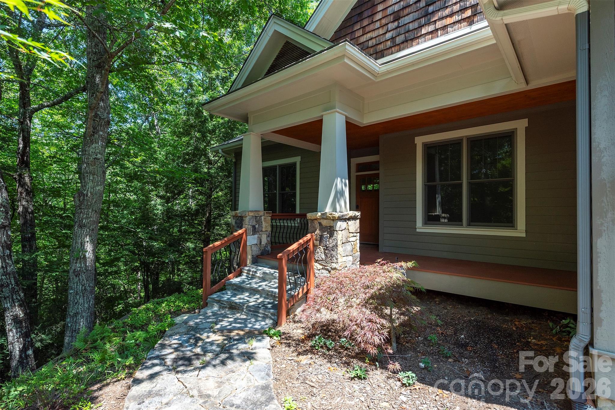 416 Ivy Road Property Photo 2