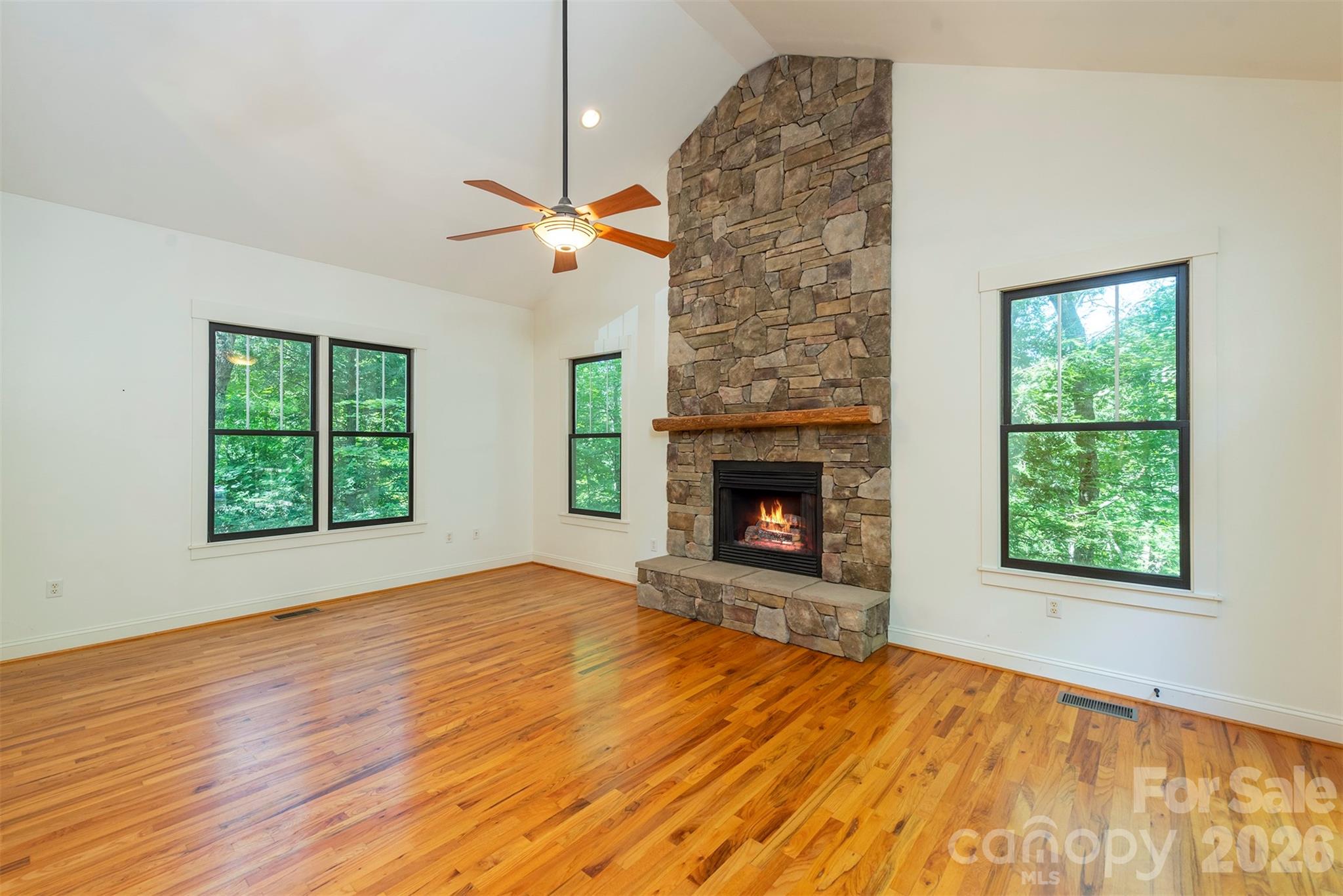 416 Ivy Road Property Photo 8