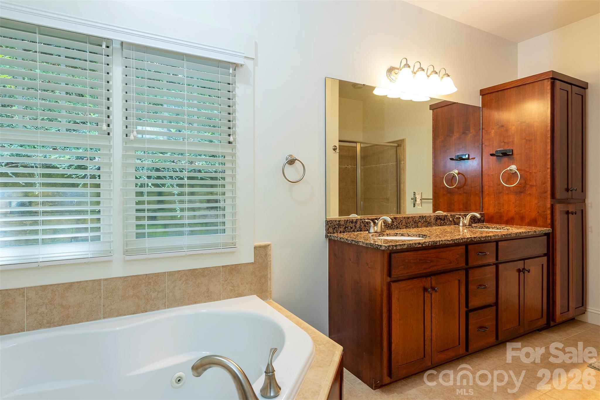 416 Ivy Road Property Photo 24