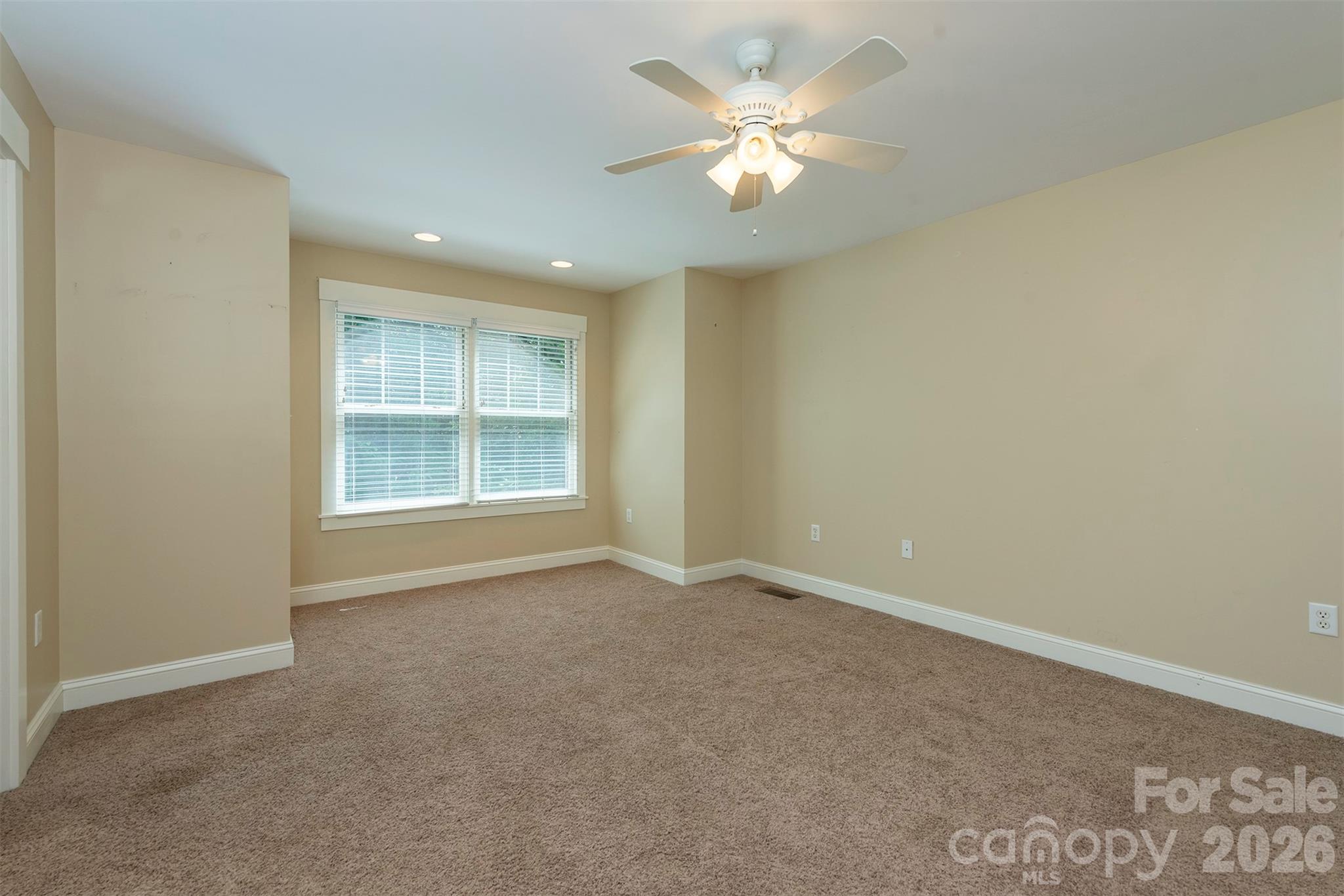 416 Ivy Road Property Photo 33