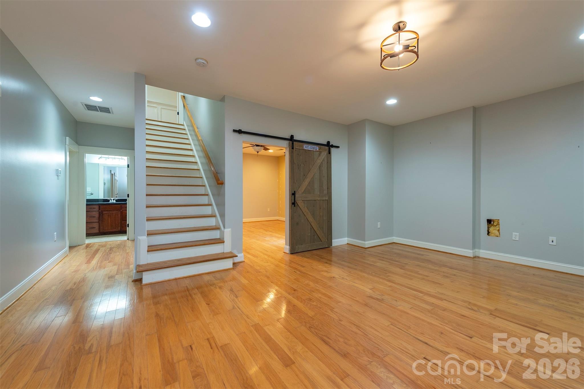 416 Ivy Road Property Photo 37