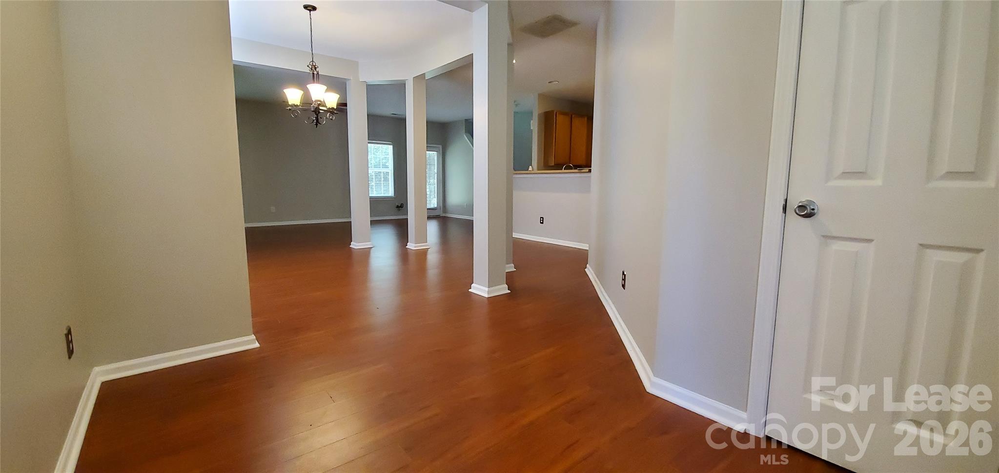 1619 Doverhill Place Place Property Photo 2