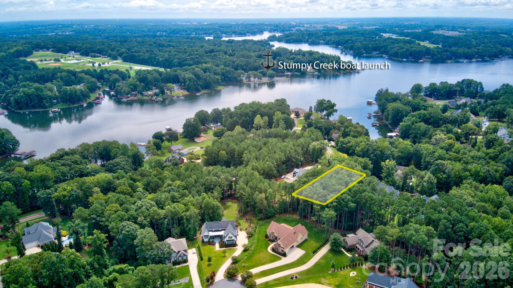 496 Kenway Loop Property Photo 33