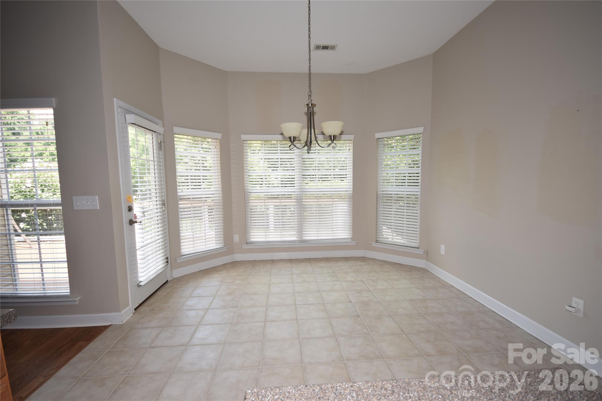713 Trailhead Lane Property Photo 15