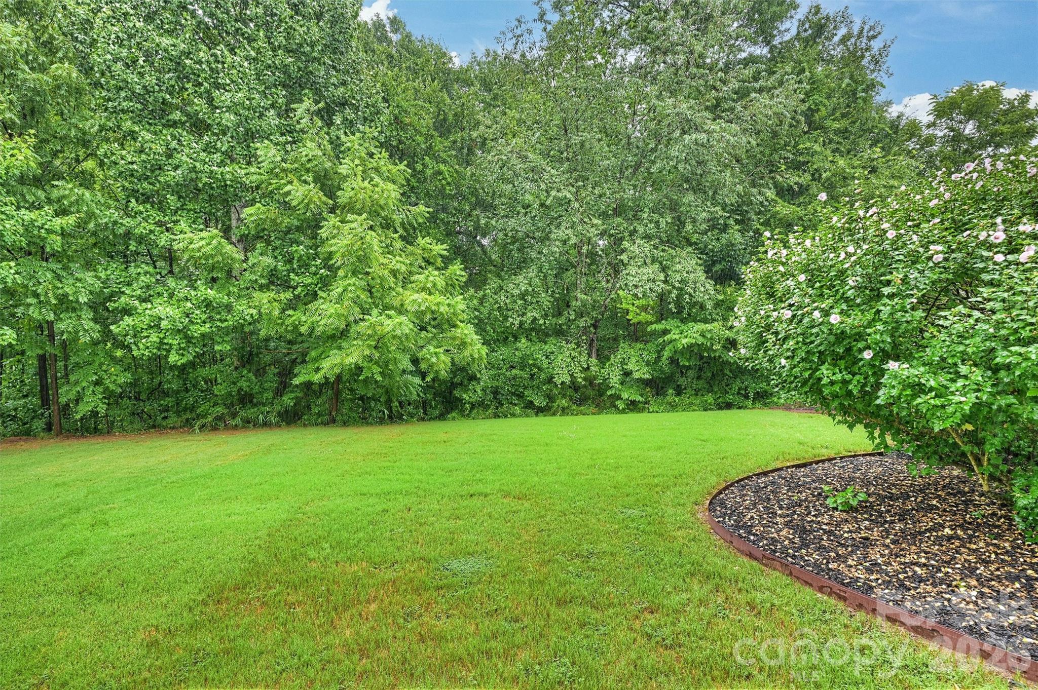 713 Trailhead Lane Property Photo 34