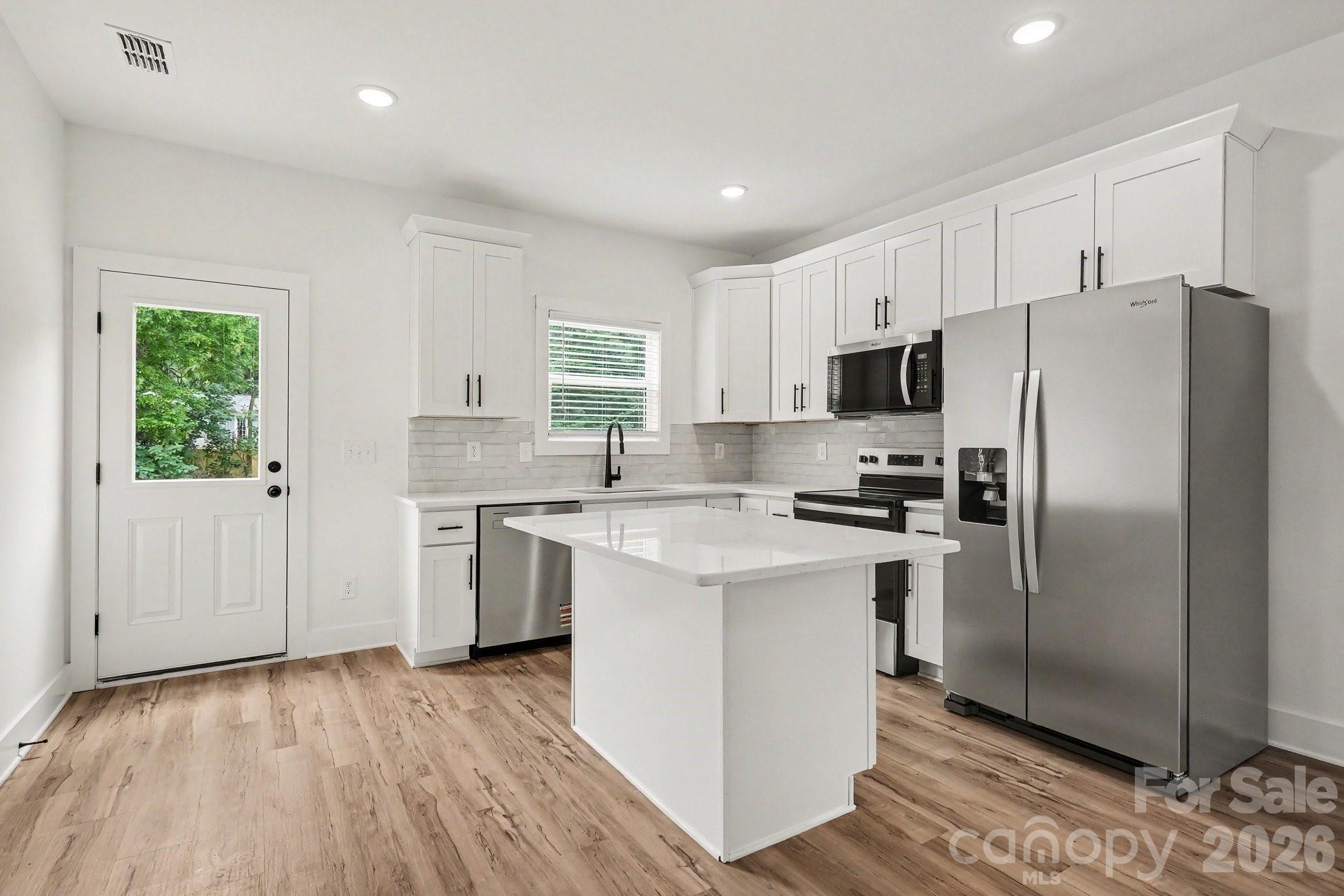 310 Talleyrand Avenue Property Photo 5